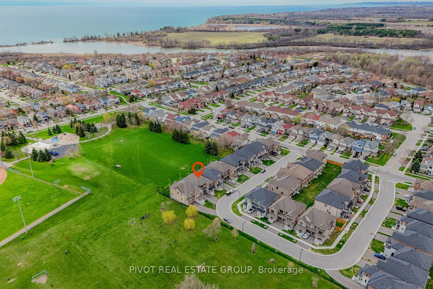 Photo 49 of 34 Waterfront Crescent, Whitby, Port Whitby — HOMEH