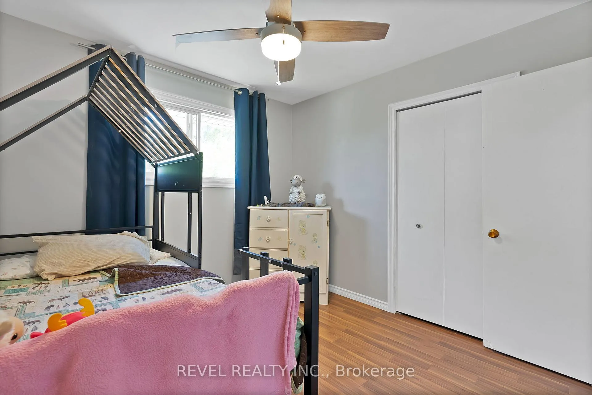 Photo 17 of 520 Duclos Point Road, Georgina, Virginia — HOMEH