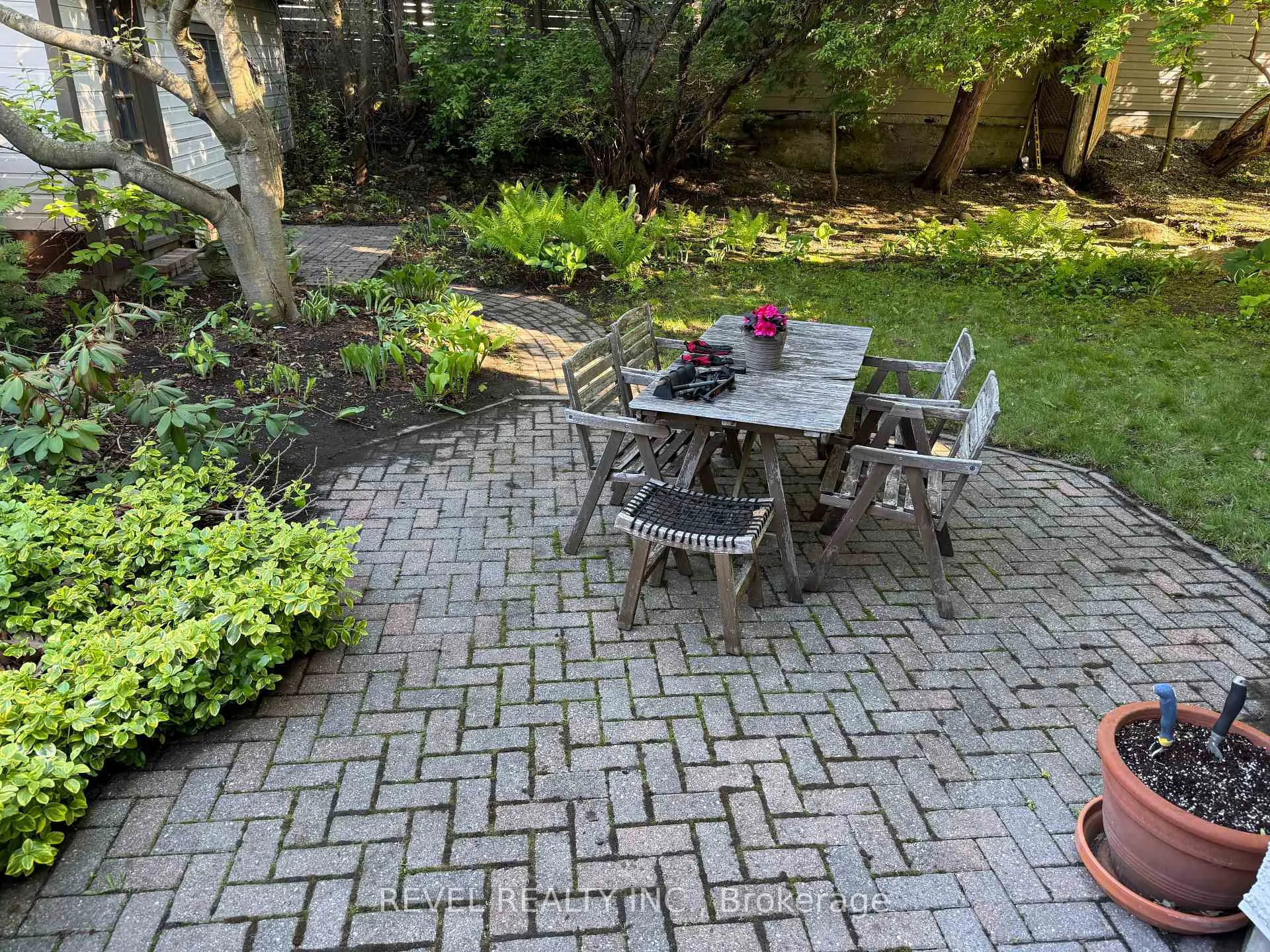 Photo 31 of 320 Clemow Avenue, Ottawa, Glebe — HOMEH
