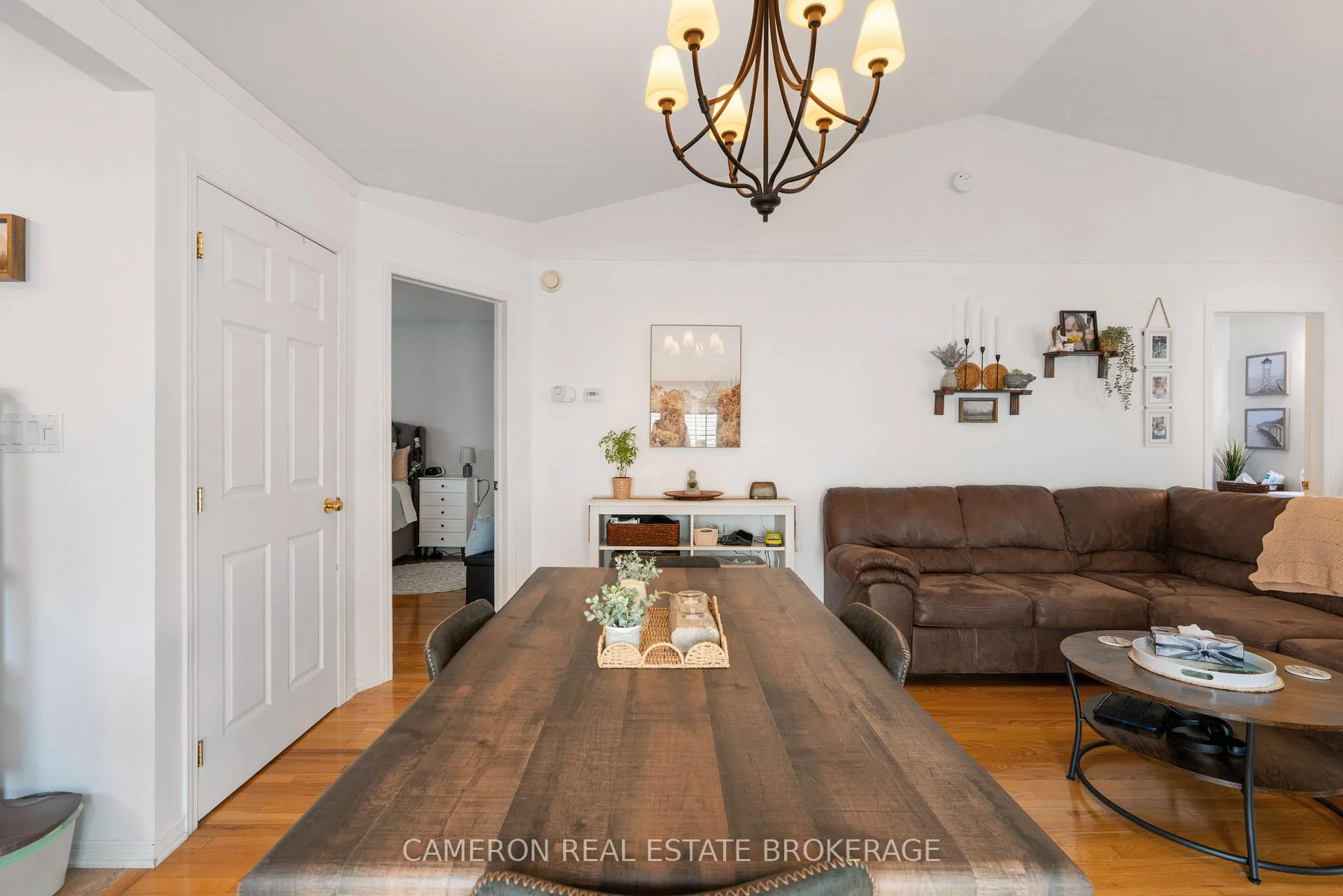 Photo 12 of 246 Hemlock Crescent, Cornwall — HOMEH