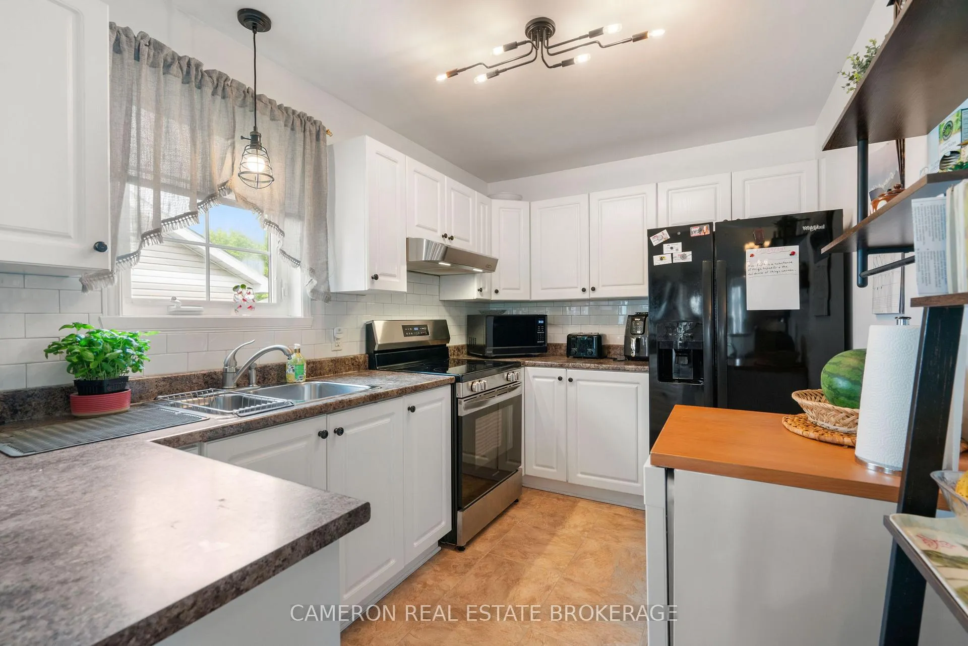 Photo 13 of 246 Hemlock Crescent, Cornwall — HOMEH