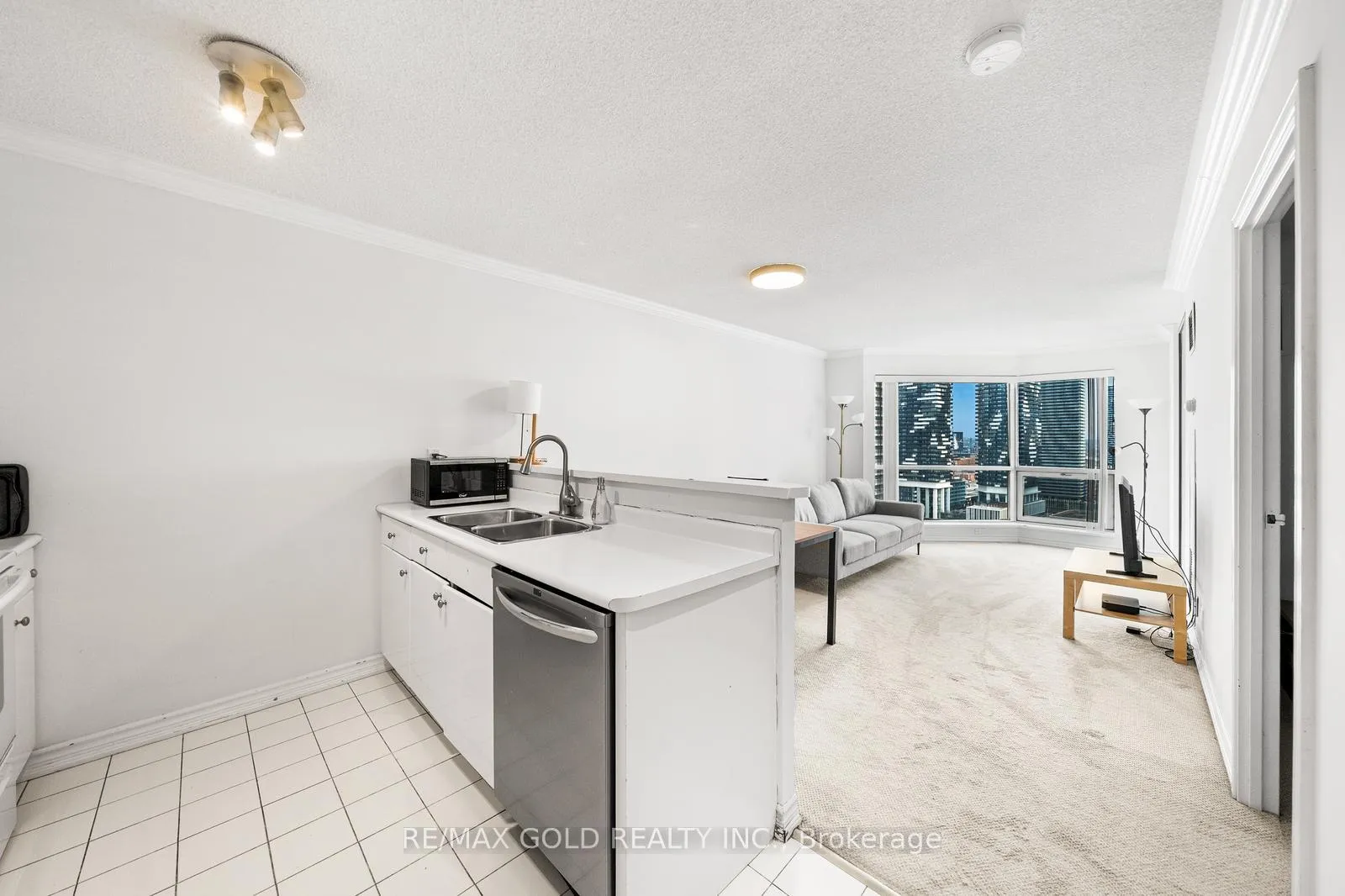 Photo 2 of Unit 2710, 10 Yonge Street, Toronto, Waterfront Communities — HOMEH