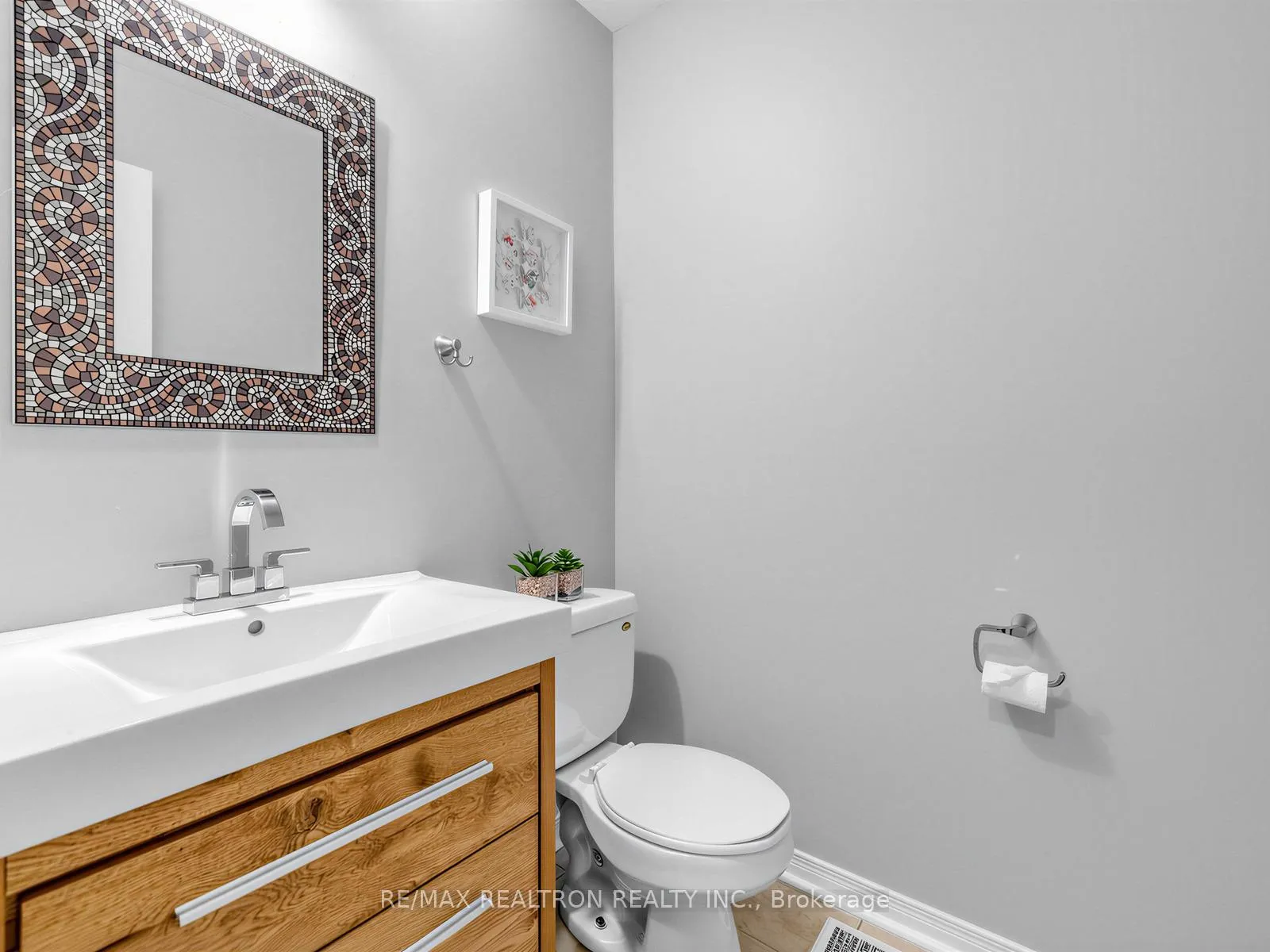 Photo 23 of 1434 Rankin Way, Innisfil, Alcona — HOMEH