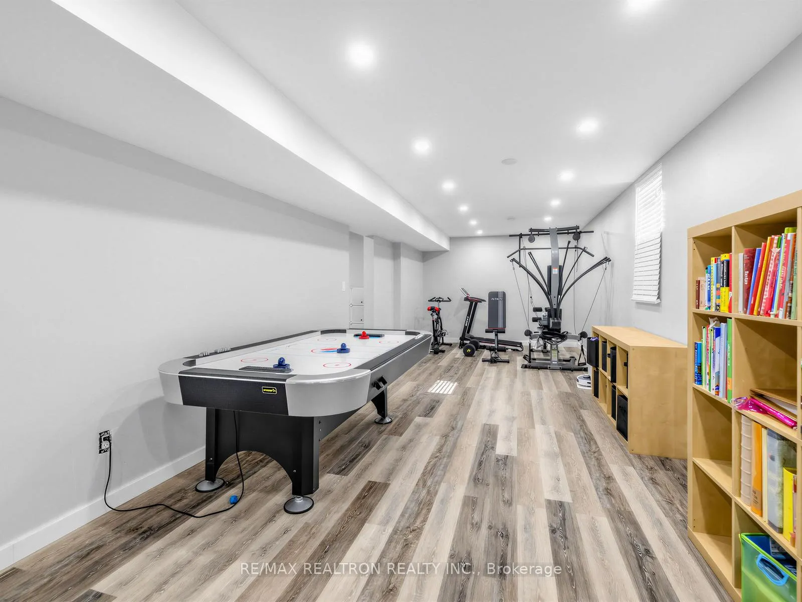Photo 35 of 1434 Rankin Way, Innisfil, Alcona — HOMEH
