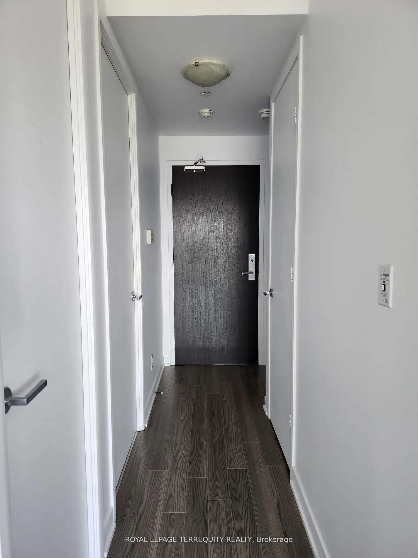 Photo 5 of Unit 925, 165 Legion Road N, Etobicoke, Mimico — HOMEH