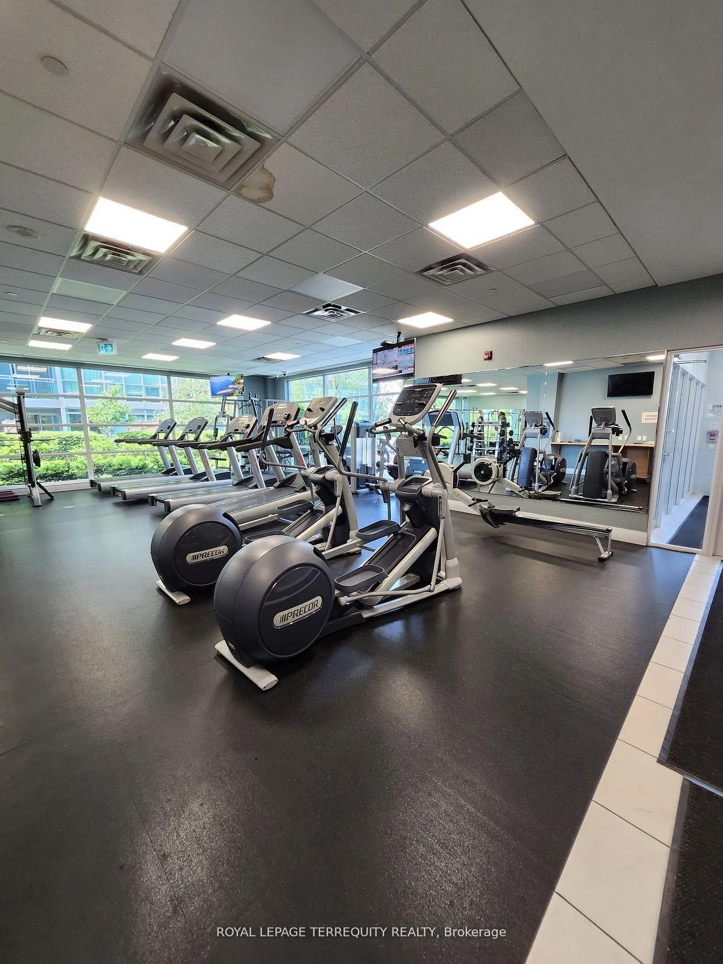 Photo 25 of Unit 925, 165 Legion Road N, Etobicoke, Mimico — HOMEH
