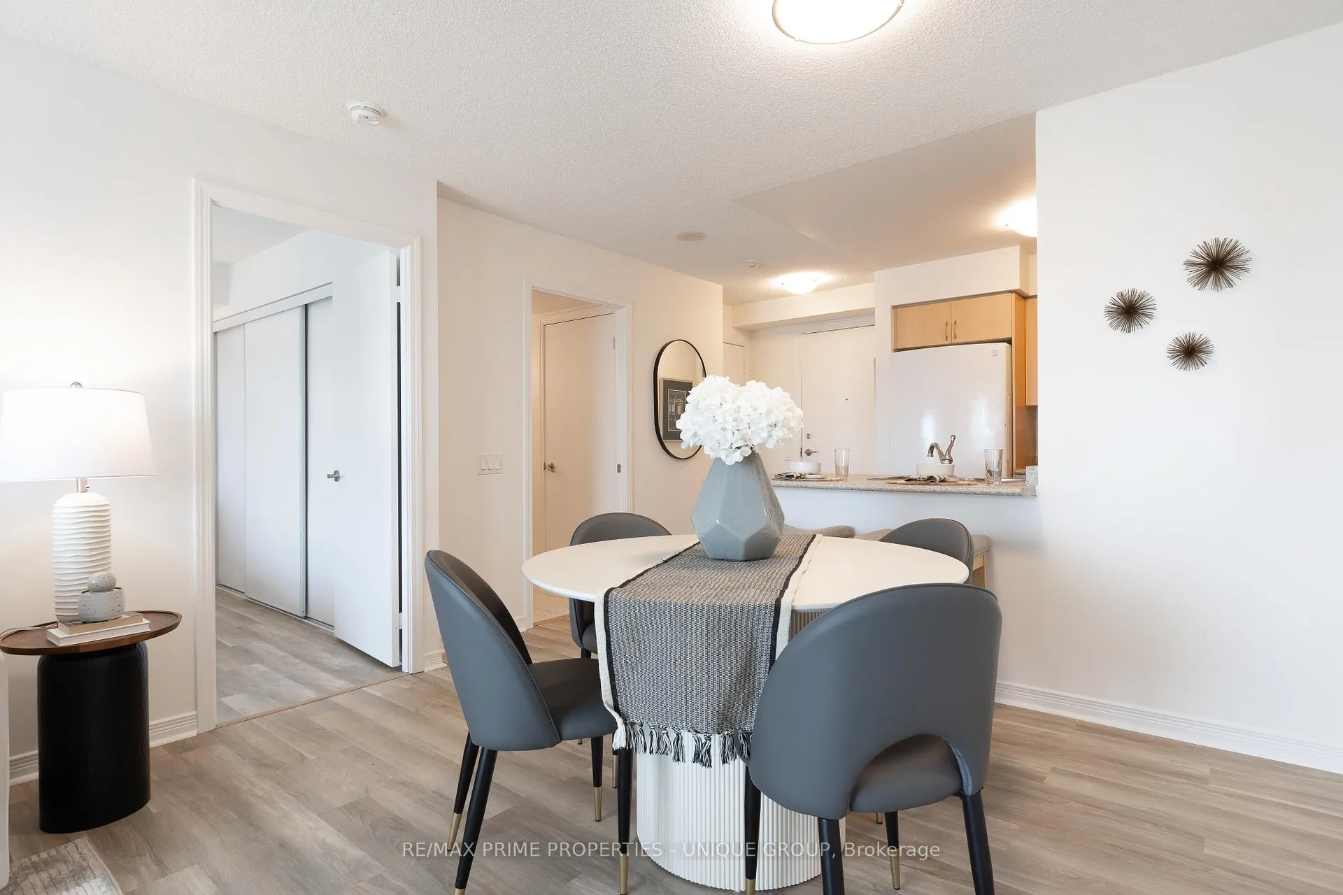 Photo 9 of Unit 908, 61 Heintzman Street, Toronto, Junction Area — HOMEH