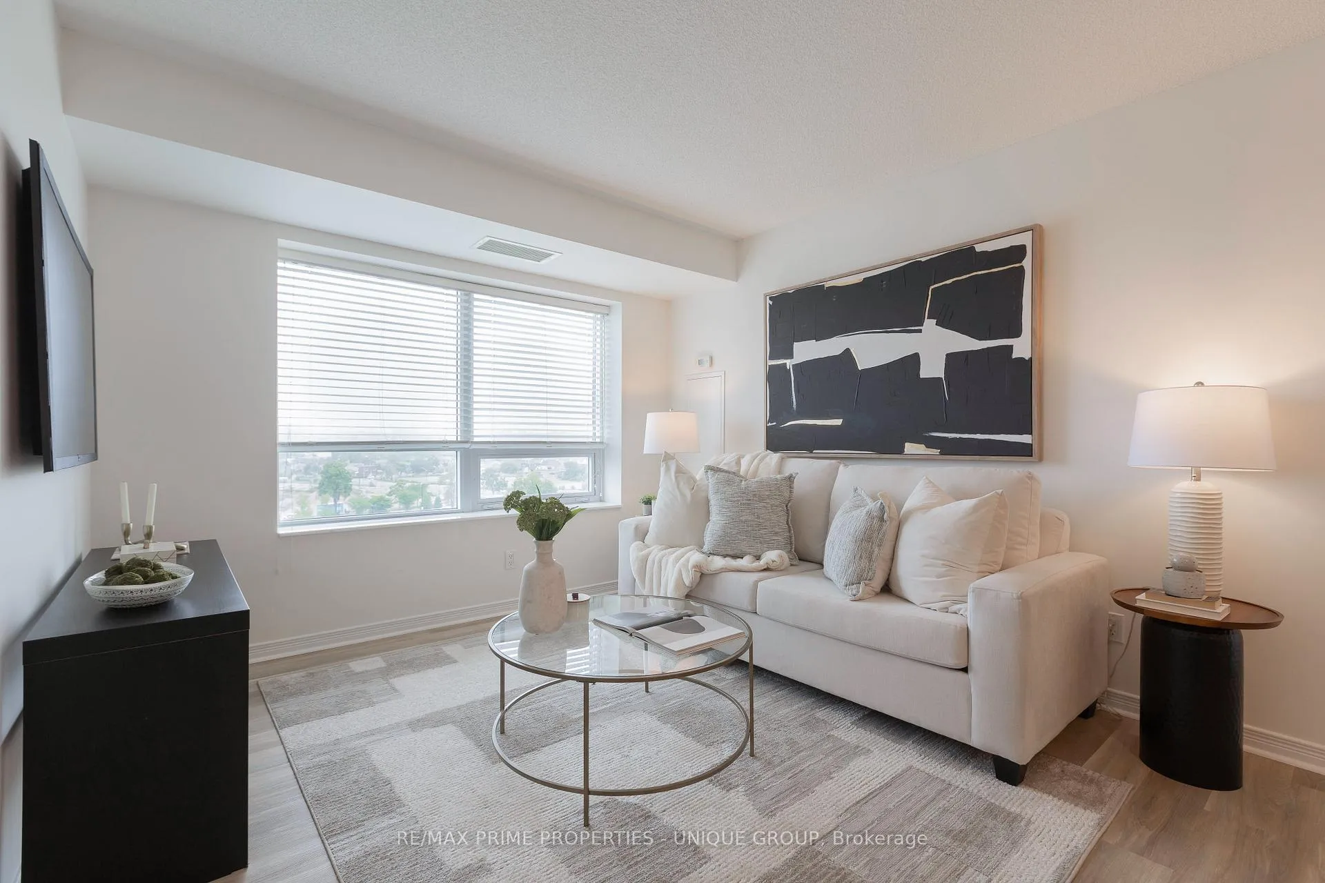 Photo 13 of Unit 908, 61 Heintzman Street, Toronto, Junction Area — HOMEH