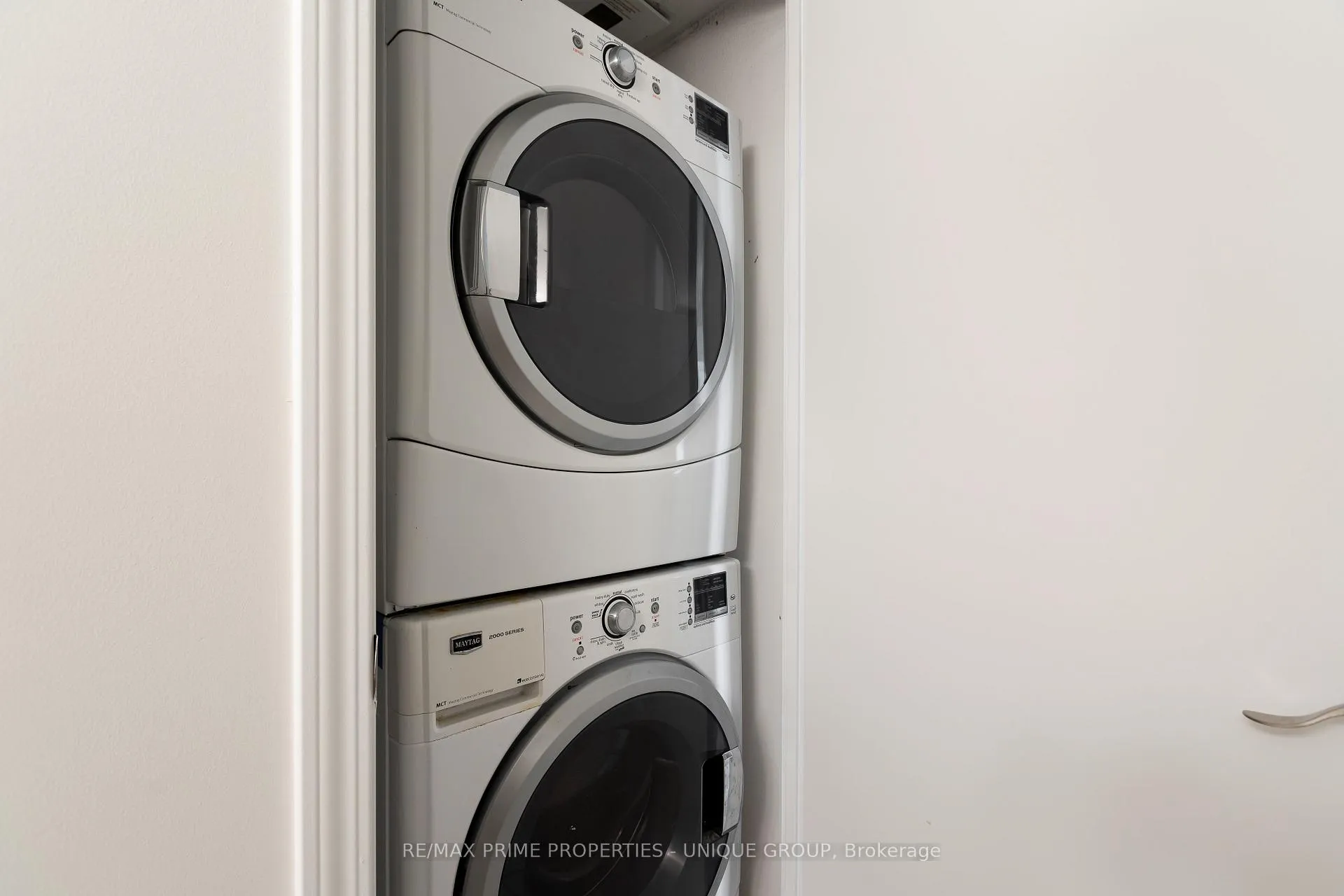Photo 23 of Unit 908, 61 Heintzman Street, Toronto, Junction Area — HOMEH
