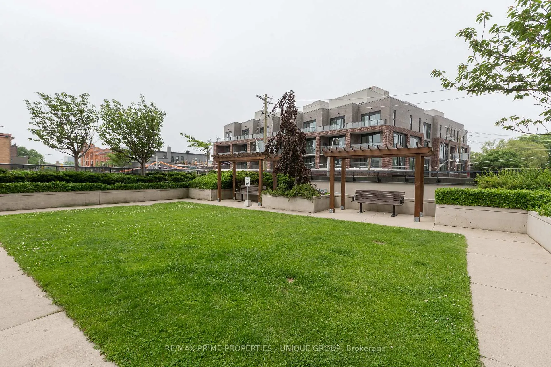 Photo 39 of Unit 908, 61 Heintzman Street, Toronto, Junction Area — HOMEH