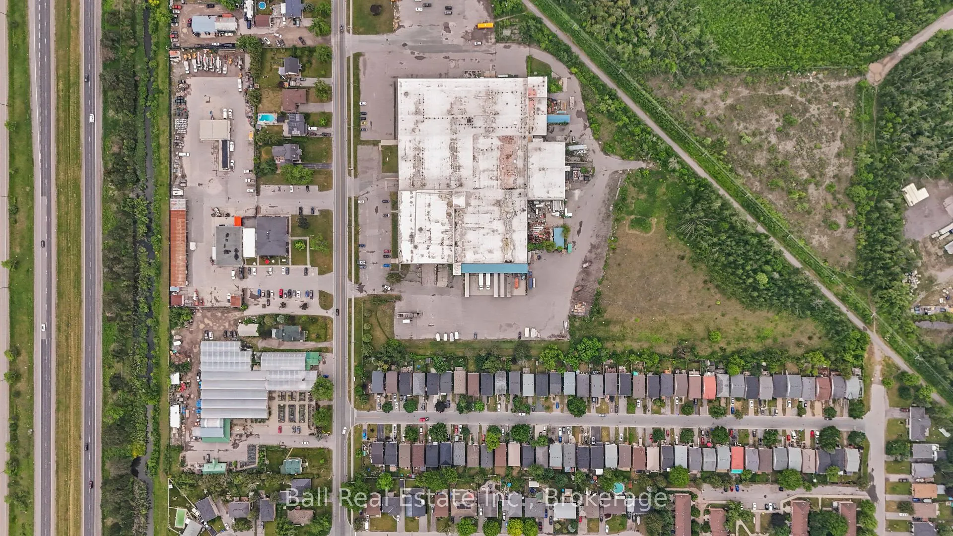 Photo 45 of 735 Mountain Ash Road, Peterborough, Otonabee Ward 1 — HOMEH