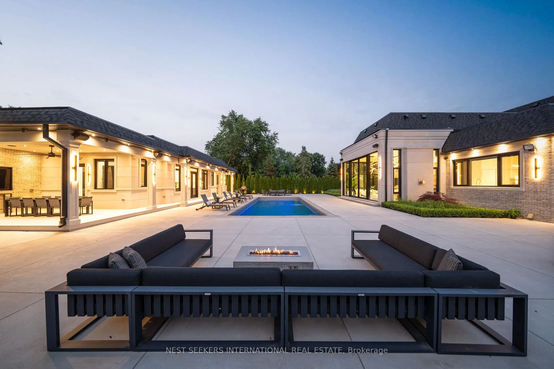 Photo 8 of 29 Greenside Drive, King, Nobleton — HOMEH