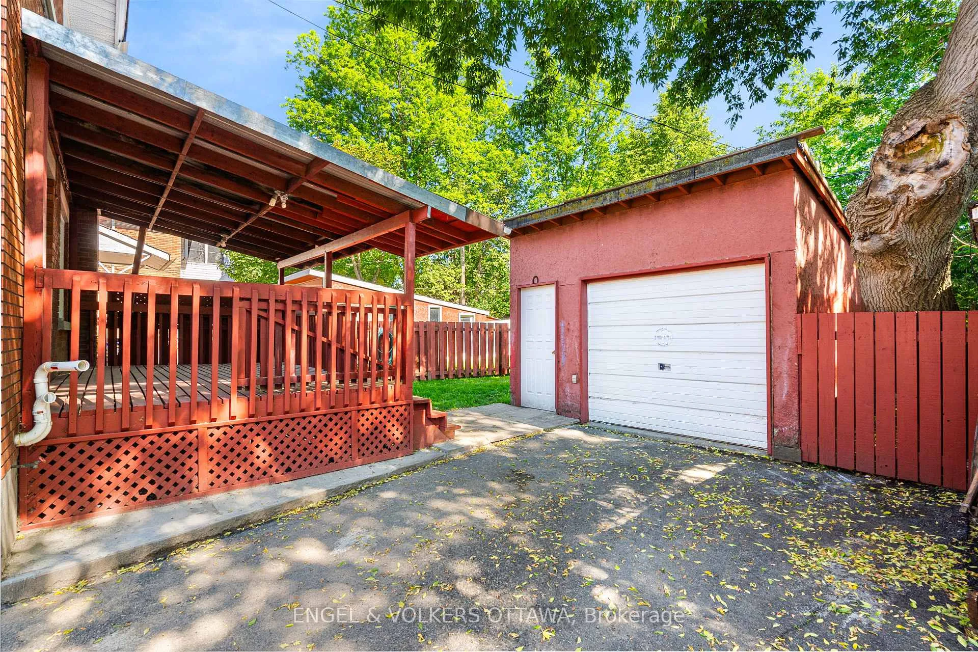 Photo 30 of 1402 Kilborn Avenue, Ottawa, Alta Vista — HOMEH