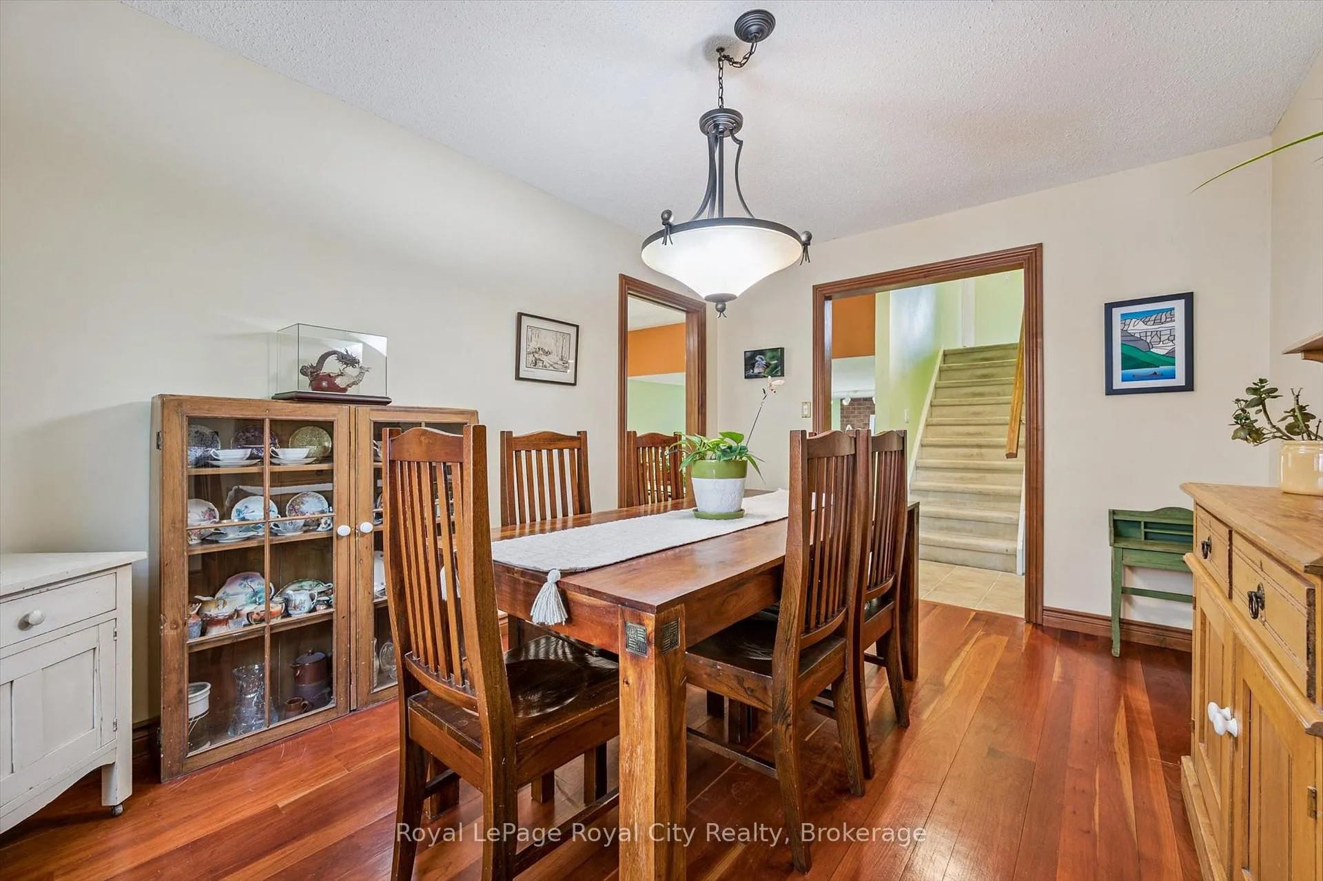 Photo 10 of 18 Mcelderry Road, Guelph, Kortright West — HOMEH