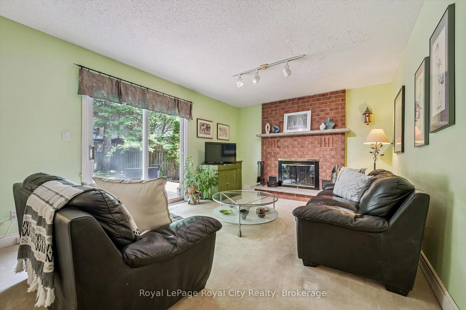 Photo 19 of 18 Mcelderry Road, Guelph, Kortright West — HOMEH