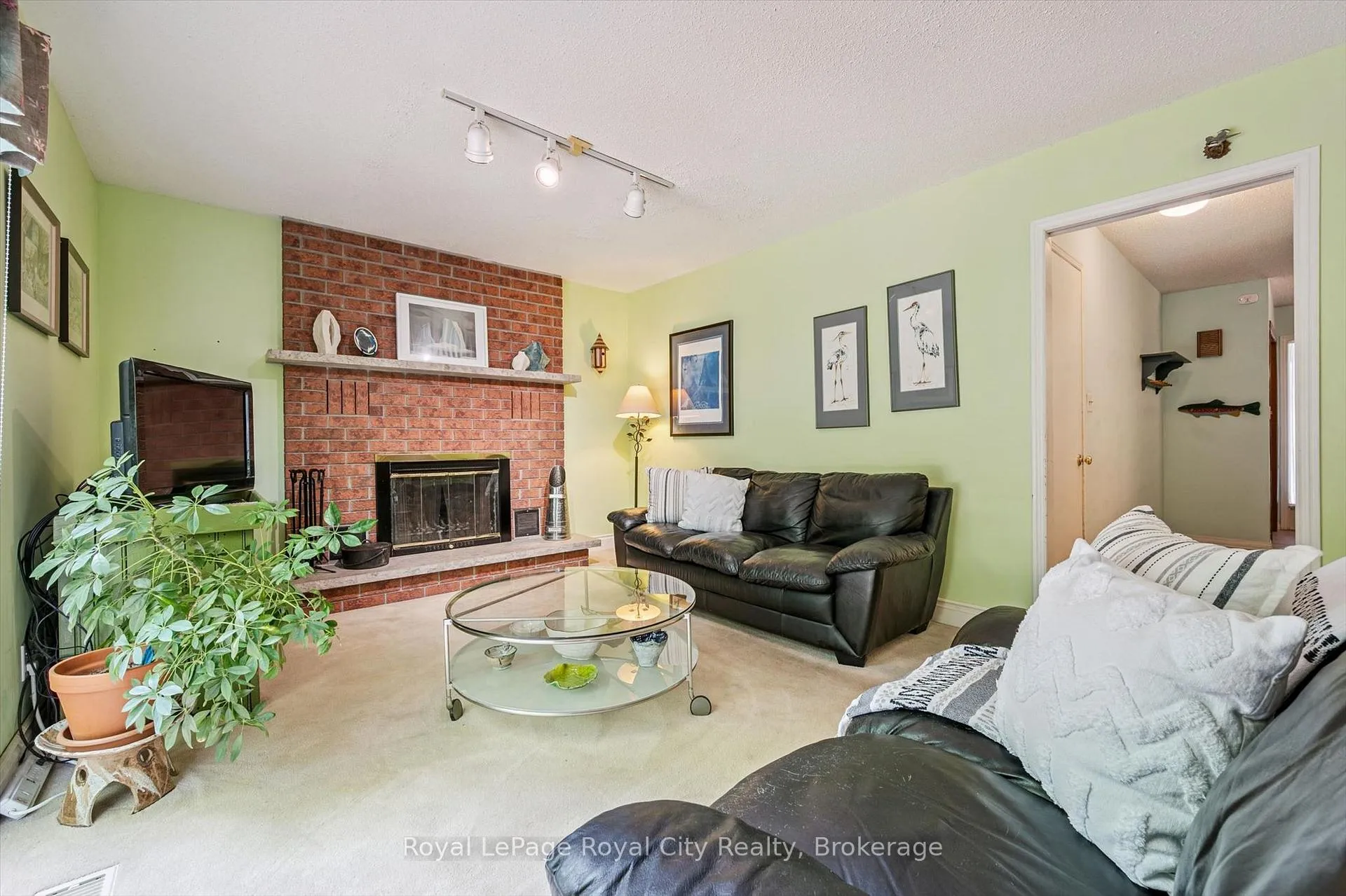 Photo 20 of 18 Mcelderry Road, Guelph, Kortright West — HOMEH