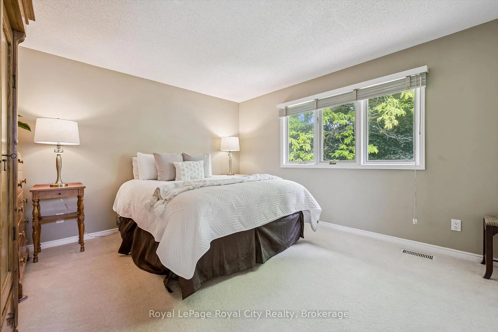 Photo 24 of 18 Mcelderry Road, Guelph, Kortright West — HOMEH
