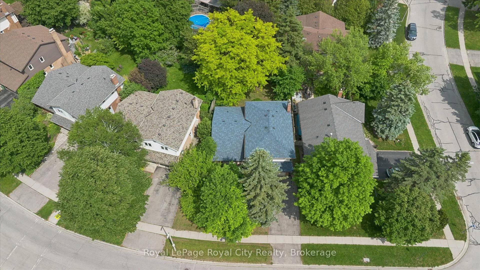Photo 44 of 18 Mcelderry Road, Guelph, Kortright West — HOMEH