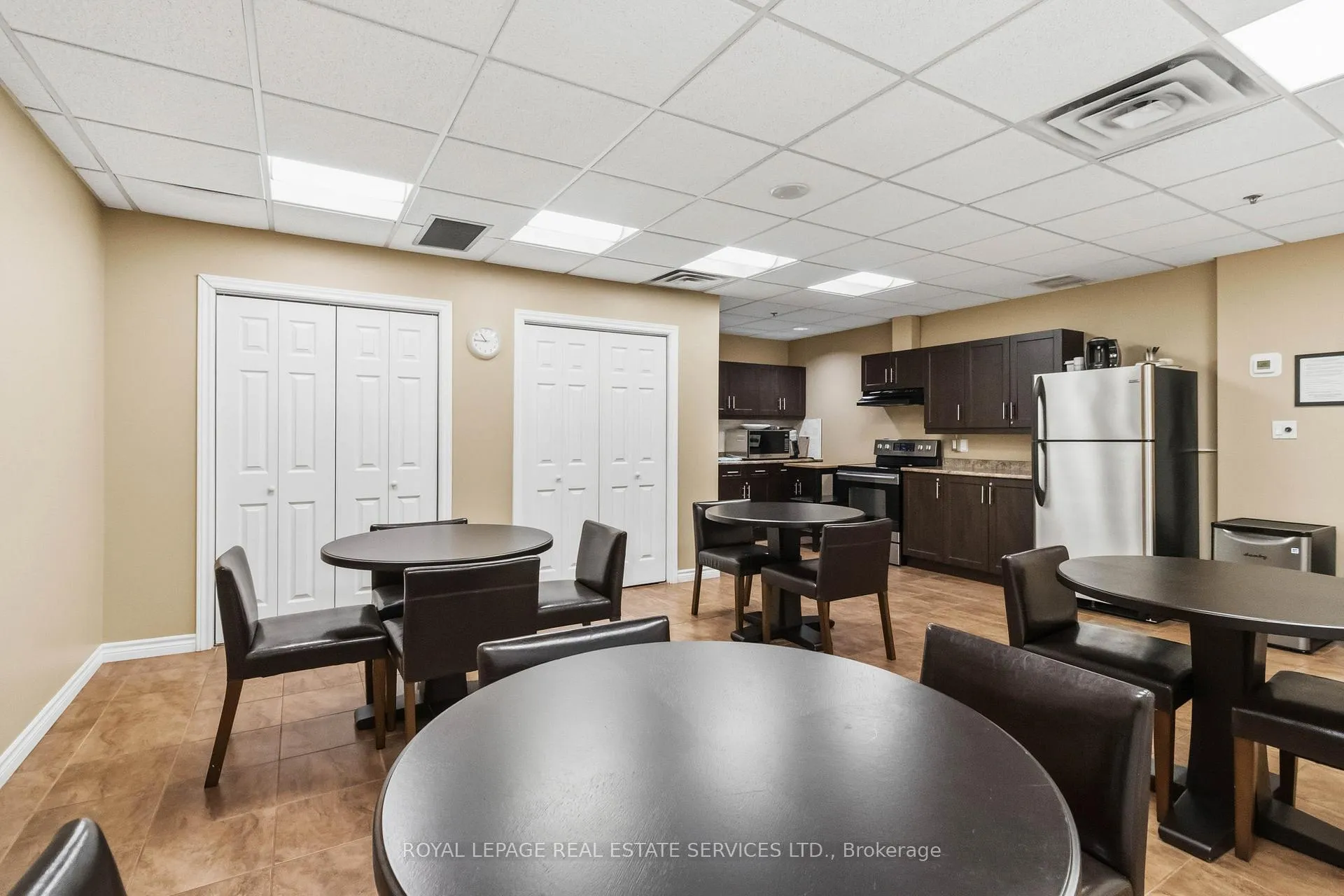 Photo 25 of Unit 1710, 1276 Maple Crossing Boulevard, Burlington, Brant — HOMEH