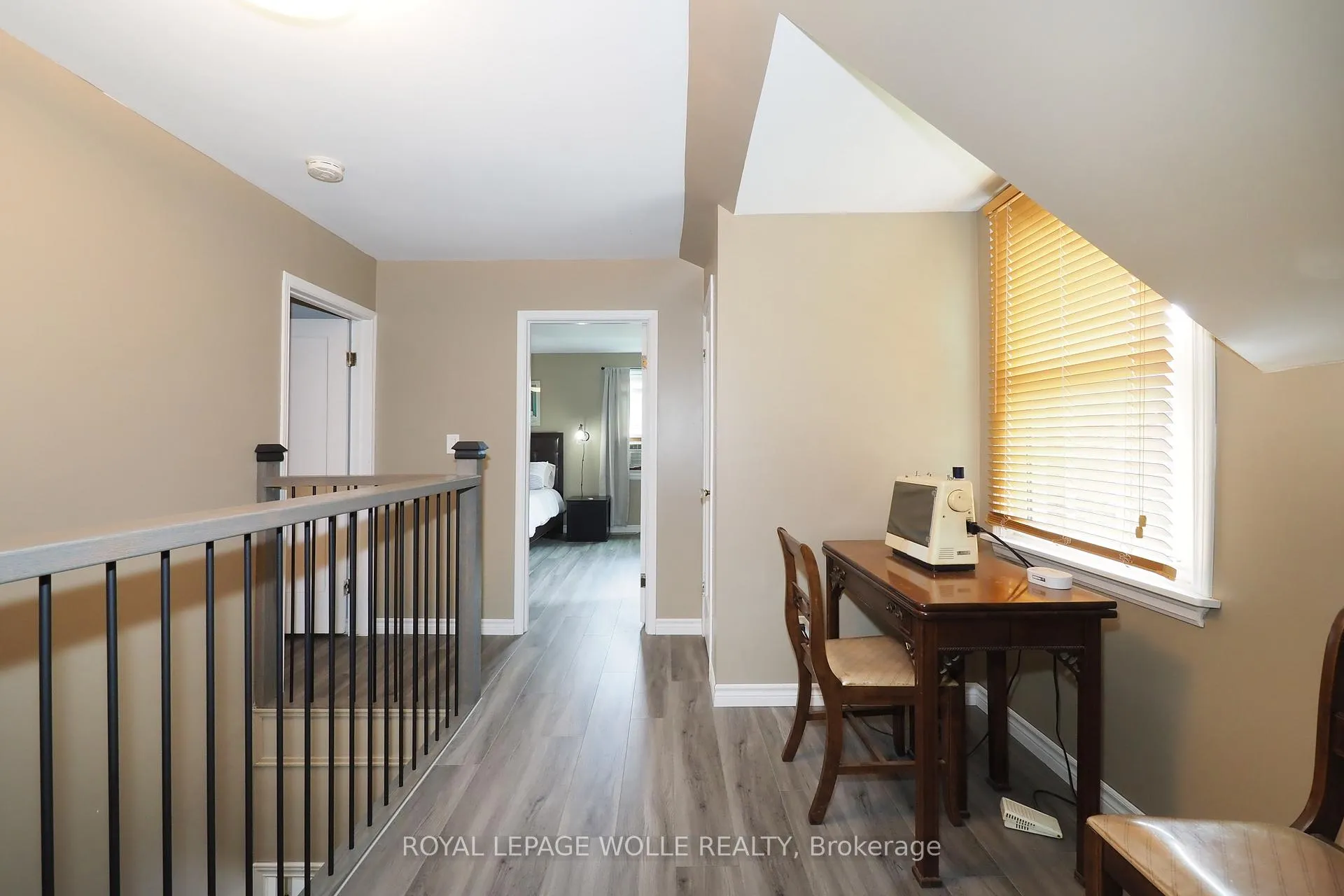 Photo 13 of 3407 Lobsinger Line, Wellesley — HOMEH