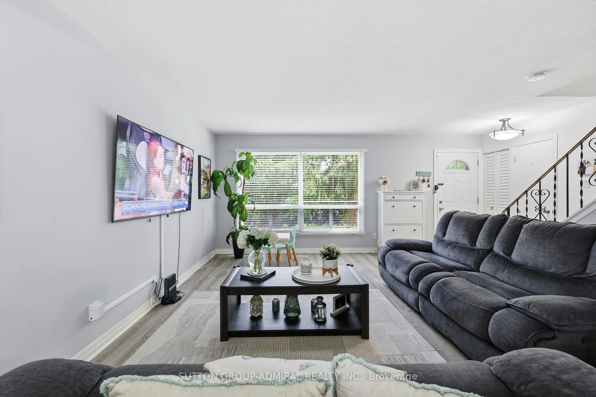 Photo 14 of Unit 4, 965 Francis Road, Burlington, LaSalle — HOMEH