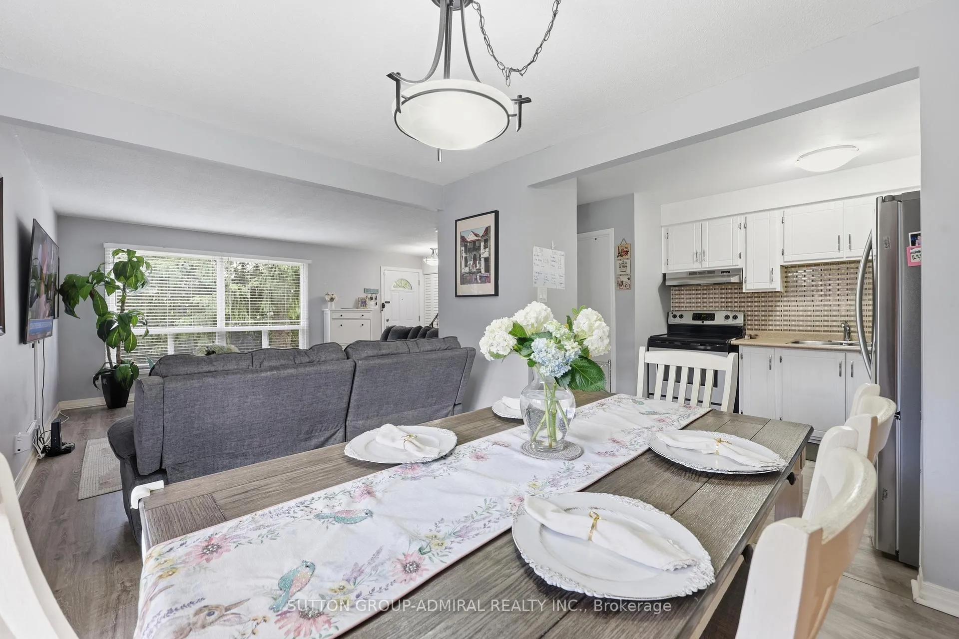 Photo 18 of Unit 4, 965 Francis Road, Burlington, LaSalle — HOMEH