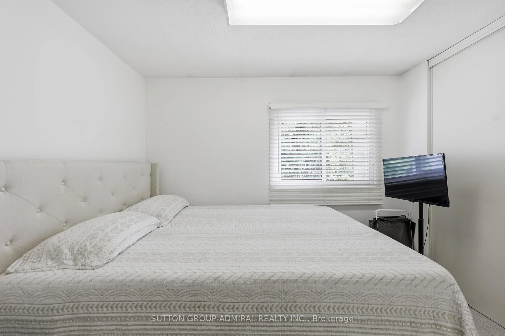 Photo 27 of Unit 4, 965 Francis Road, Burlington, LaSalle — HOMEH