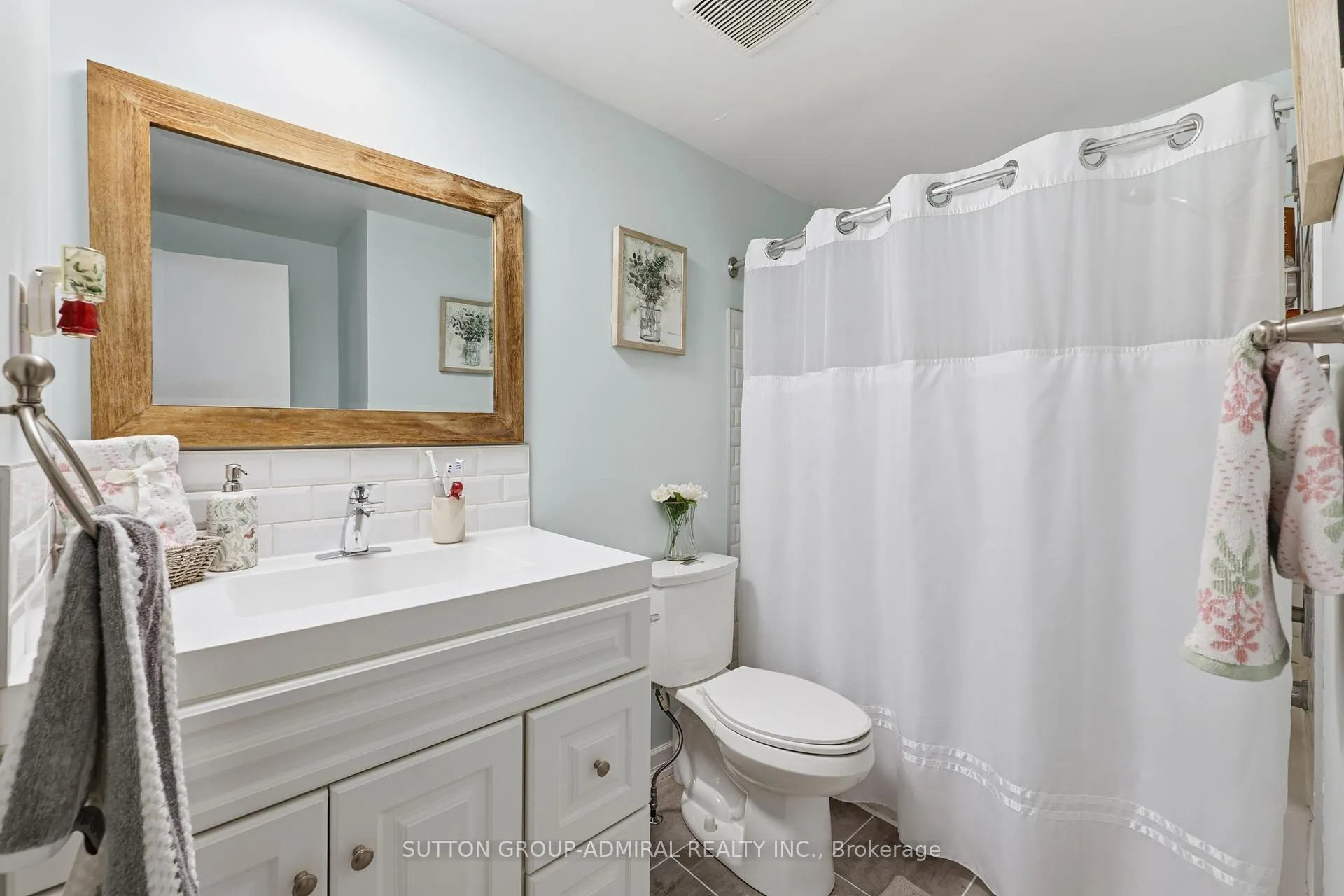 Photo 28 of Unit 4, 965 Francis Road, Burlington, LaSalle — HOMEH