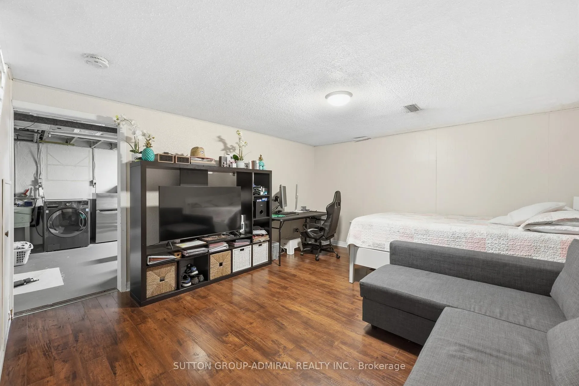Photo 29 of Unit 4, 965 Francis Road, Burlington, LaSalle — HOMEH
