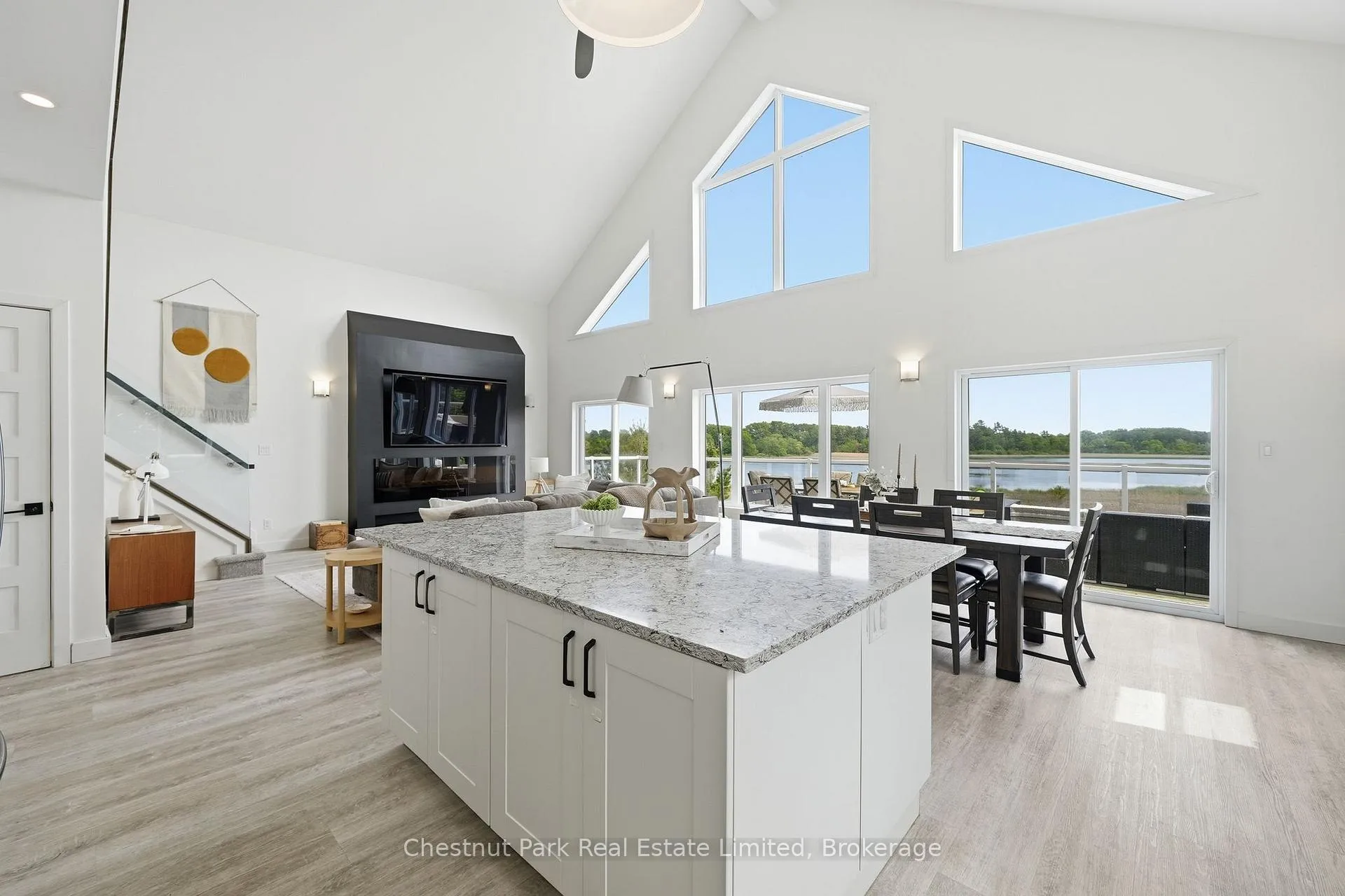 Photo 11 of 78 Island Road, Prince Edward County, Hallowell Ward — HOMEH