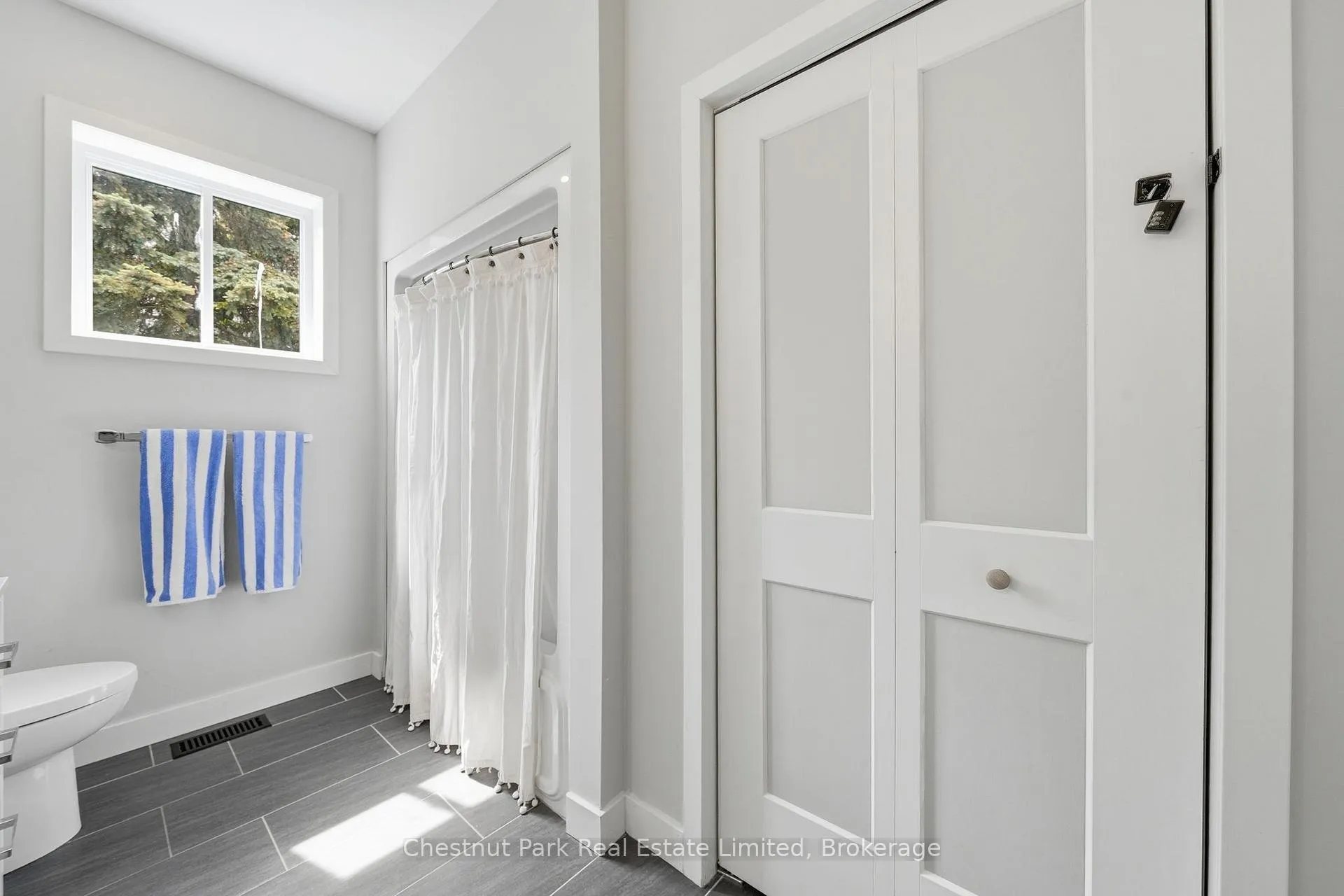 Photo 18 of 78 Island Road, Prince Edward County, Hallowell Ward — HOMEH