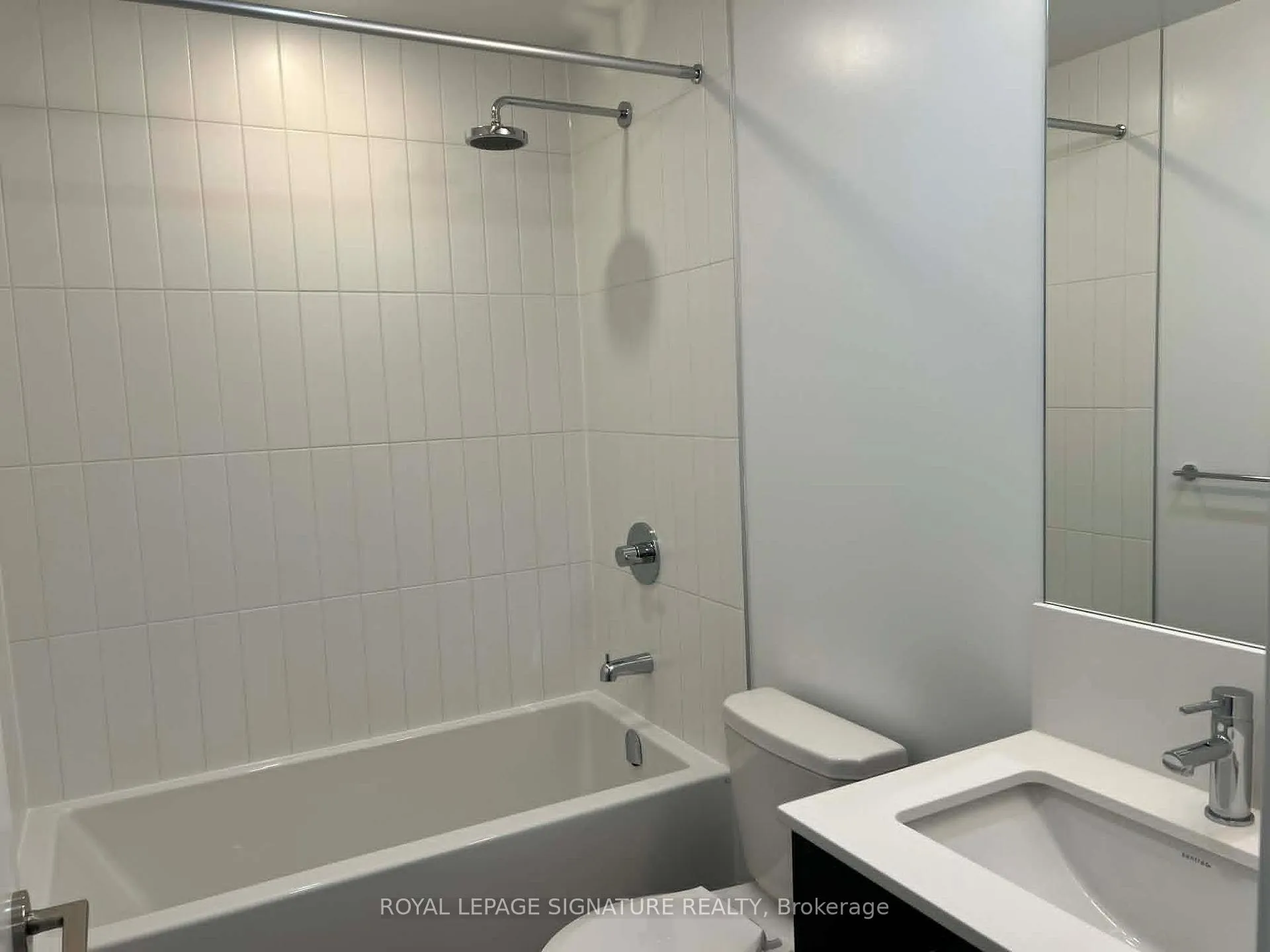 Photo 4 of Unit 1809, 10 Oak Street, Toronto, Regent Park — HOMEH