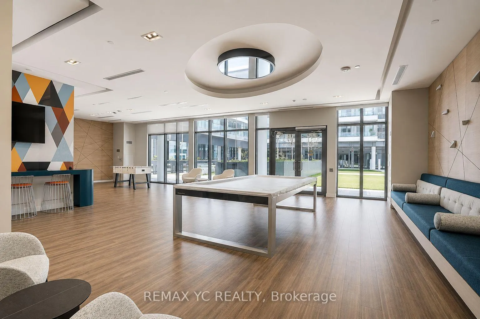 Photo 23 of Unit 2212, 8 Eglinton Avenue E, Toronto, Mount Pleasant East — HOMEH