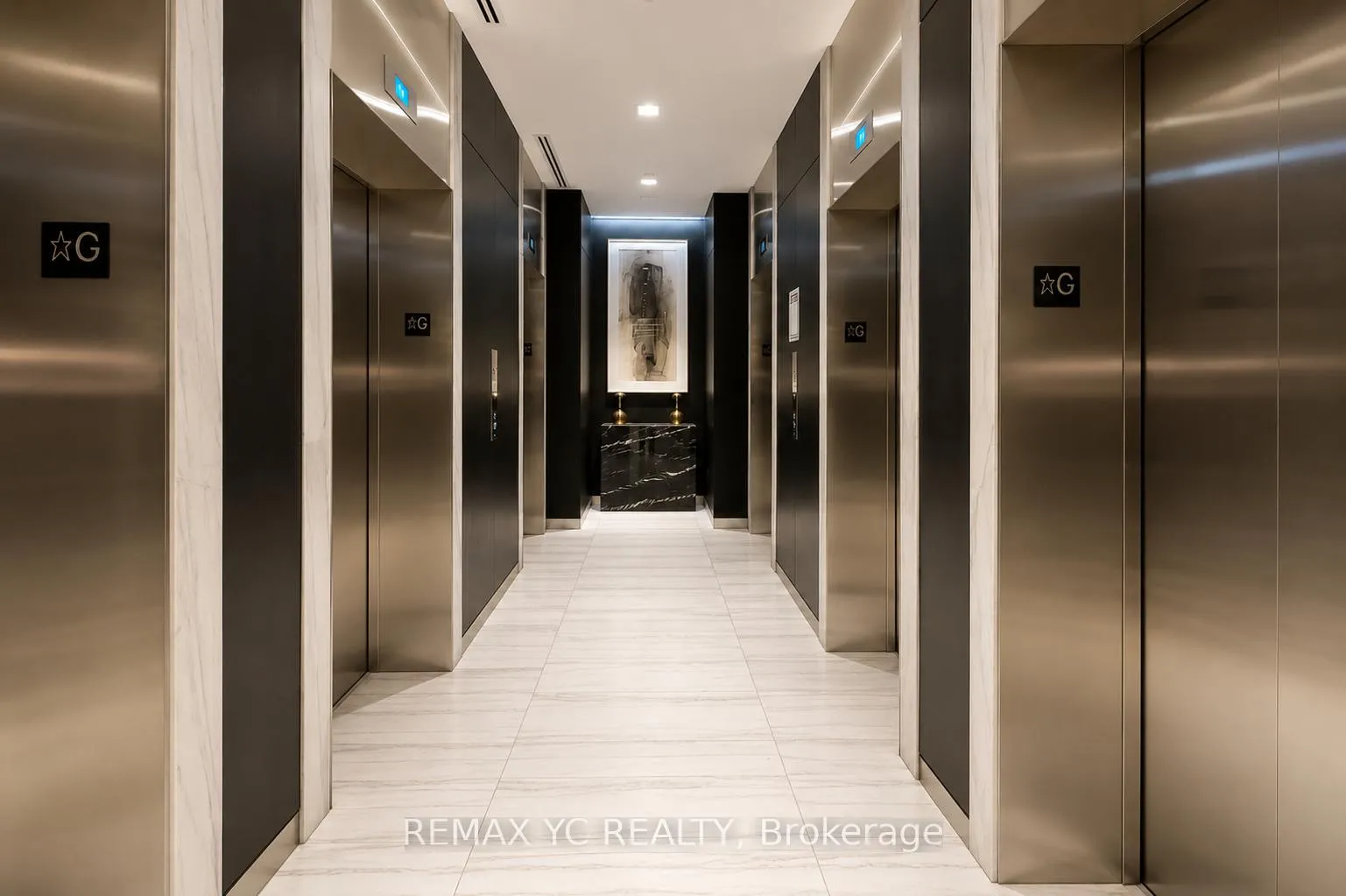 Photo 18 of Unit 2212, 8 Eglinton Avenue E, Toronto, Mount Pleasant East — HOMEH
