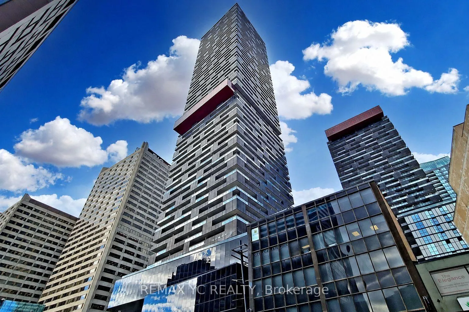 Photo 22 of Unit 2212, 8 Eglinton Avenue E, Toronto, Mount Pleasant East — HOMEH