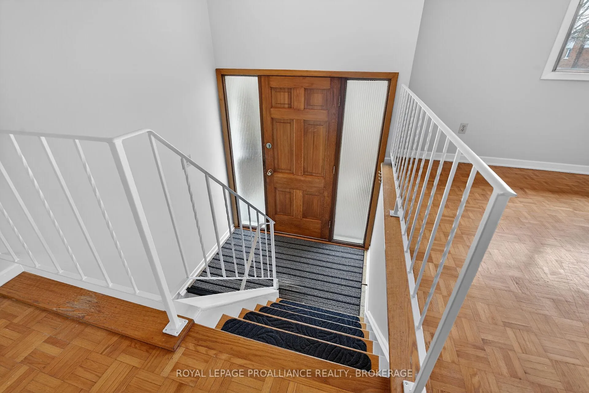 Photo 6 of 209 Glen Castle Road, Kingston, City Southwest — HOMEH