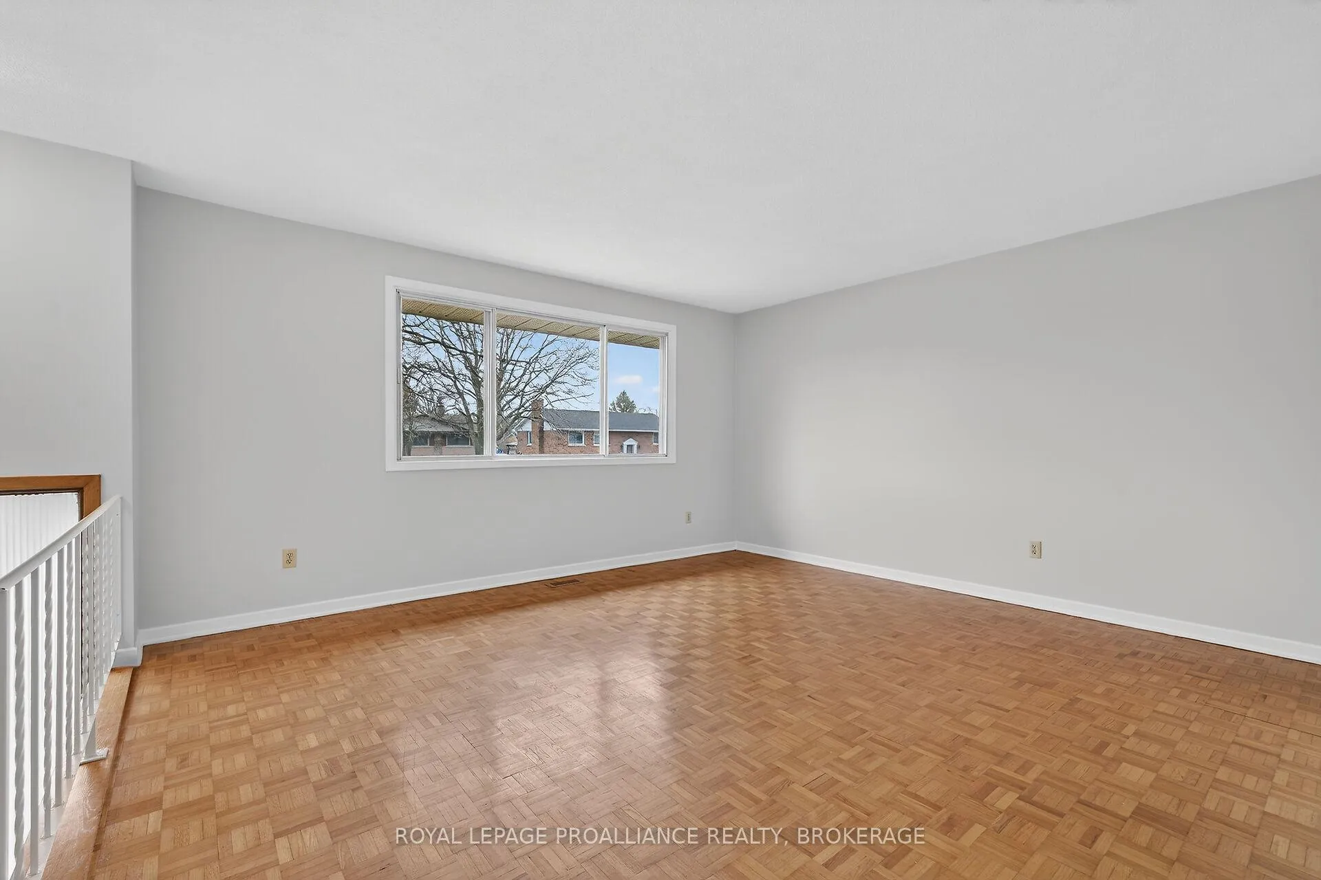 Photo 9 of 209 Glen Castle Road, Kingston, City Southwest — HOMEH
