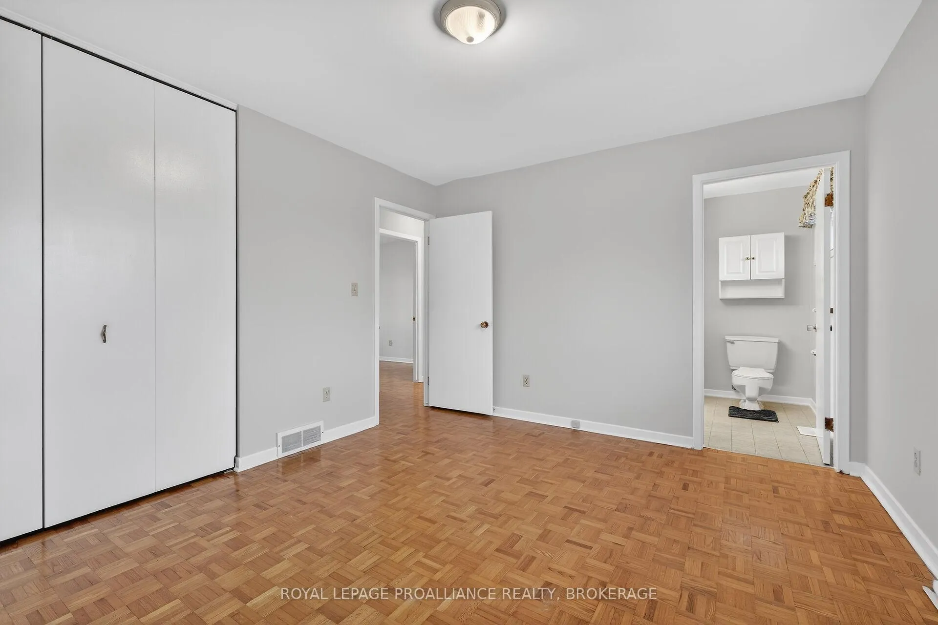 Photo 23 of 209 Glen Castle Road, Kingston, City Southwest — HOMEH