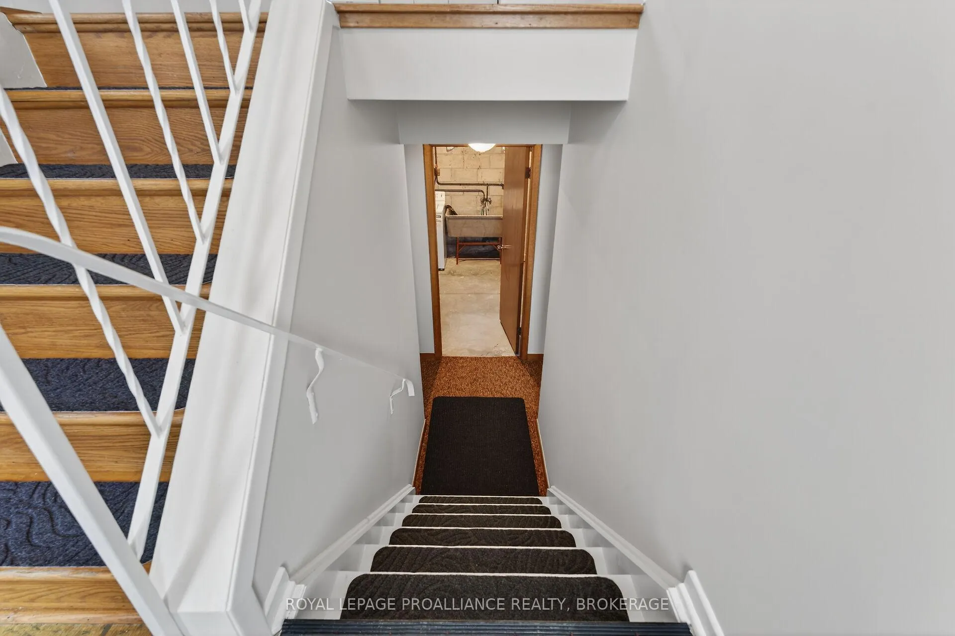 Photo 29 of 209 Glen Castle Road, Kingston, City Southwest — HOMEH