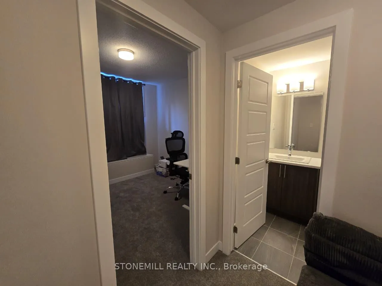 Photo 8 of 125 Beebalm Crescent, Ottawa, Barrhaven - Half Moon Bay — HOMEH