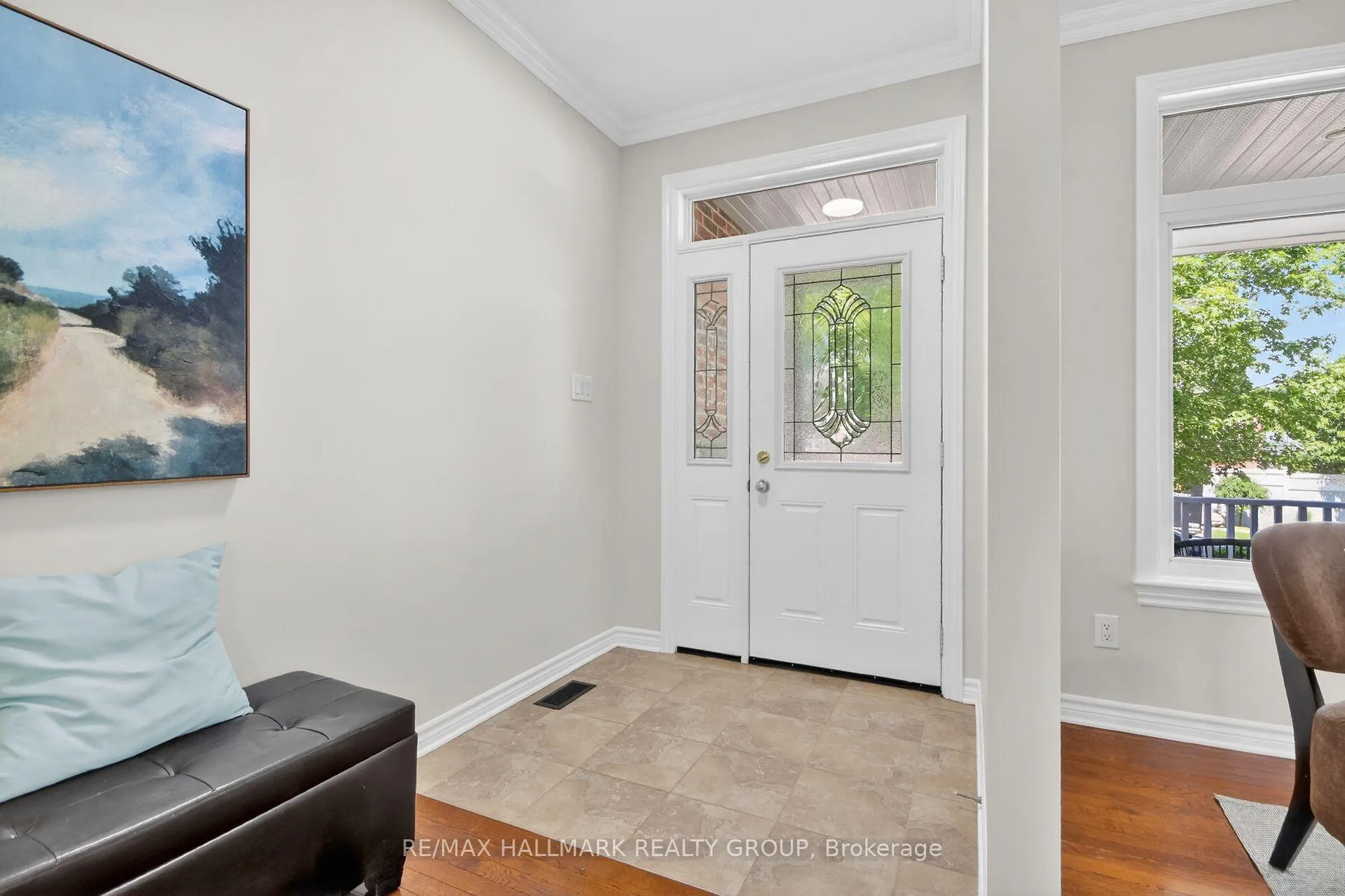 Photo 7 of 335 Jackson Stitt Circle, Ottawa, Stittsville (North) — HOMEH