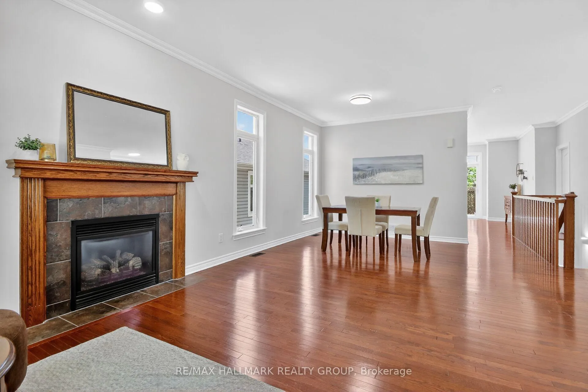 Photo 11 of 335 Jackson Stitt Circle, Ottawa, Stittsville (North) — HOMEH