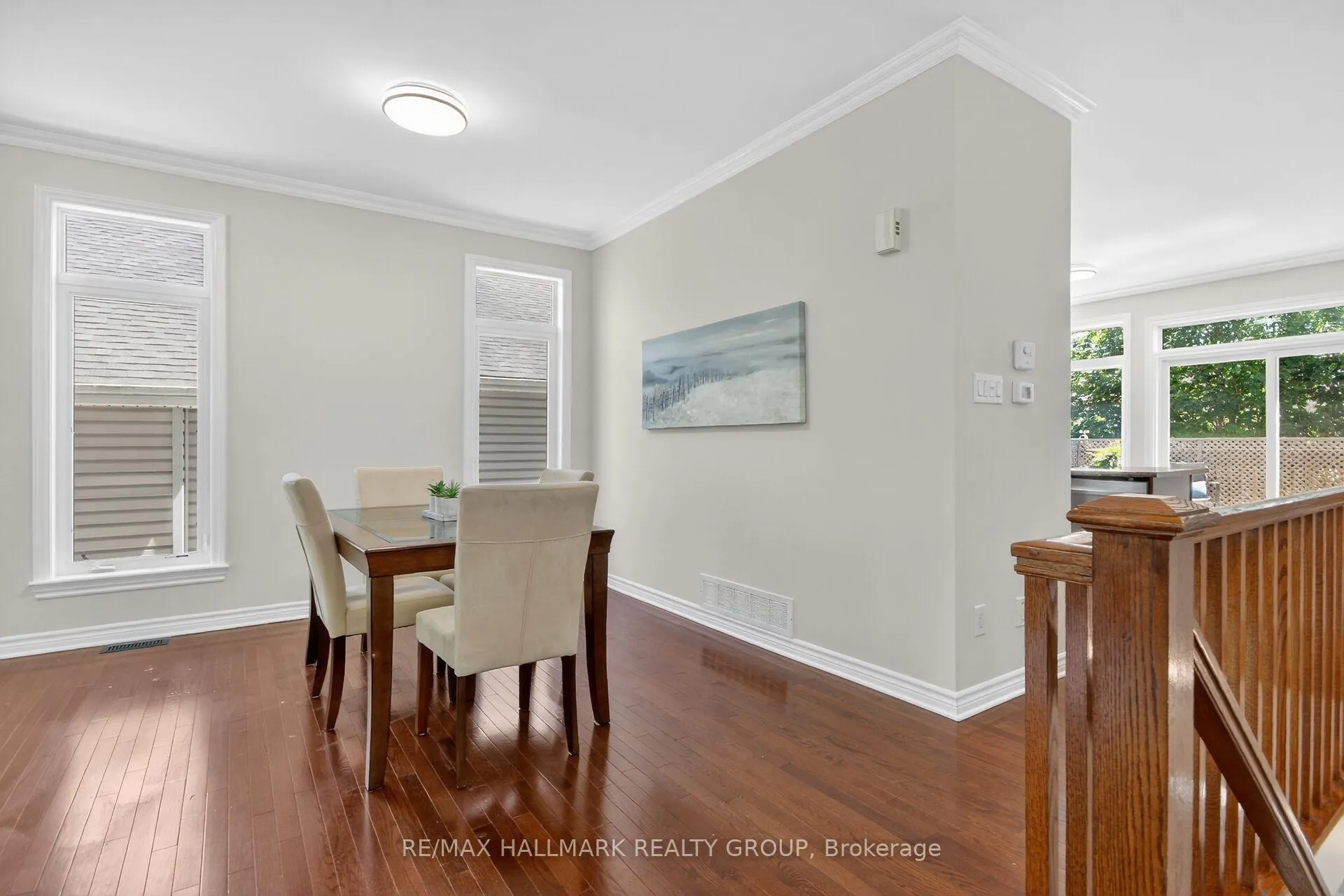 Photo 12 of 335 Jackson Stitt Circle, Ottawa, Stittsville (North) — HOMEH