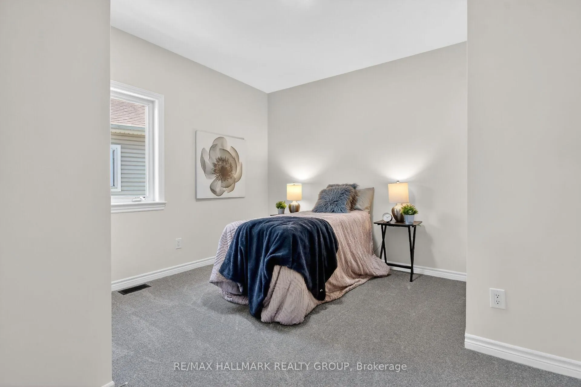Photo 35 of 335 Jackson Stitt Circle, Ottawa, Stittsville (North) — HOMEH