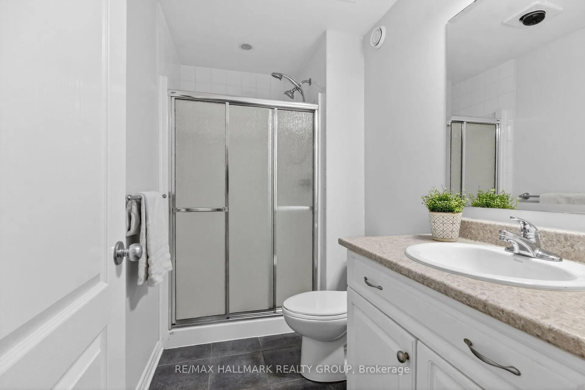 Photo 42 of 335 Jackson Stitt Circle, Ottawa, Stittsville (North) — HOMEH