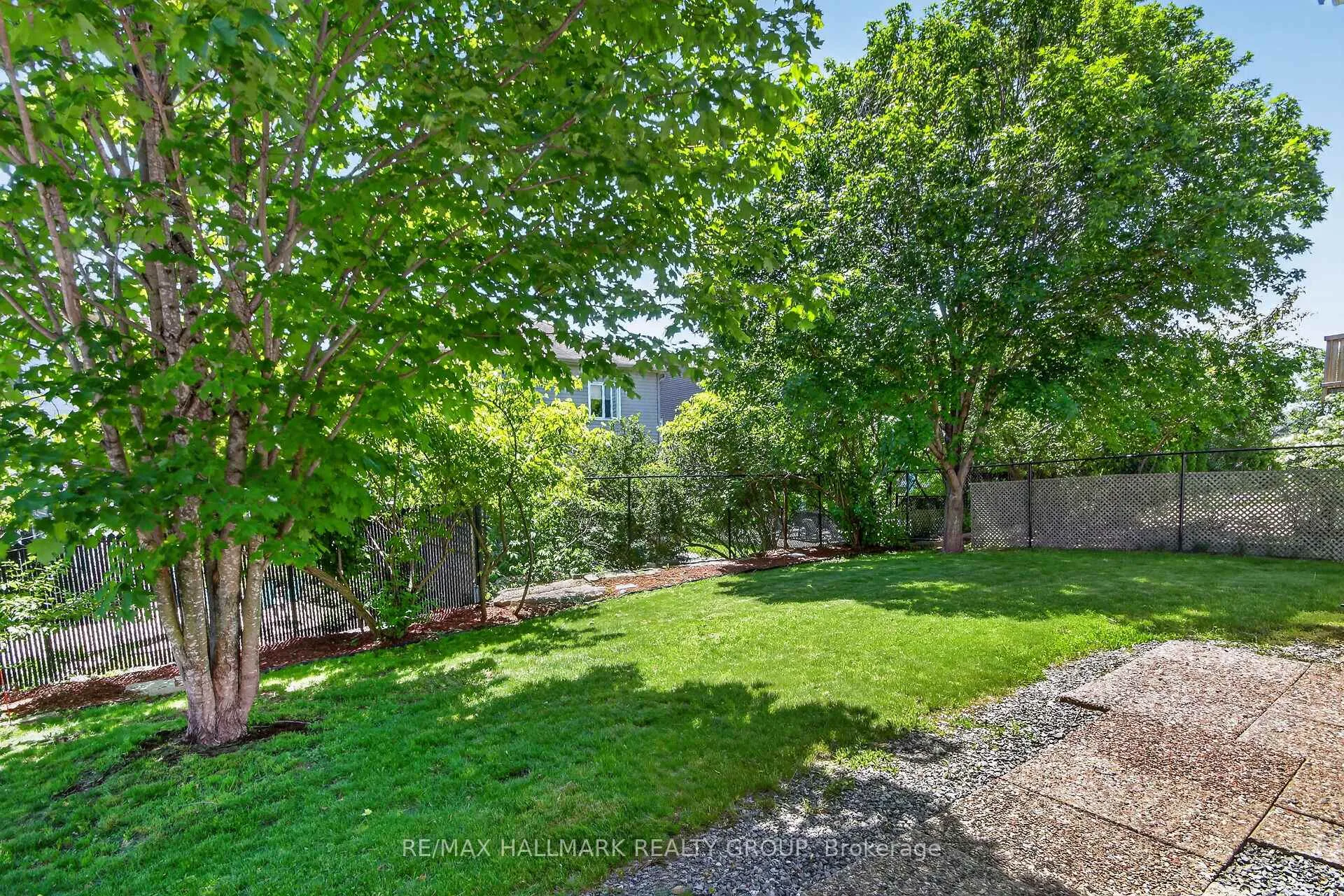 Photo 47 of 335 Jackson Stitt Circle, Ottawa, Stittsville (North) — HOMEH