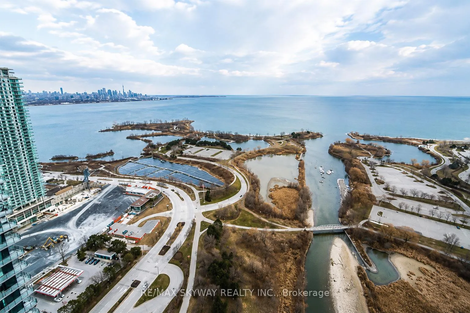 Photo 4 of Unit Lph03, 2212 Lakeshore Boulevard, Etobicoke, Mimico — HOMEH
