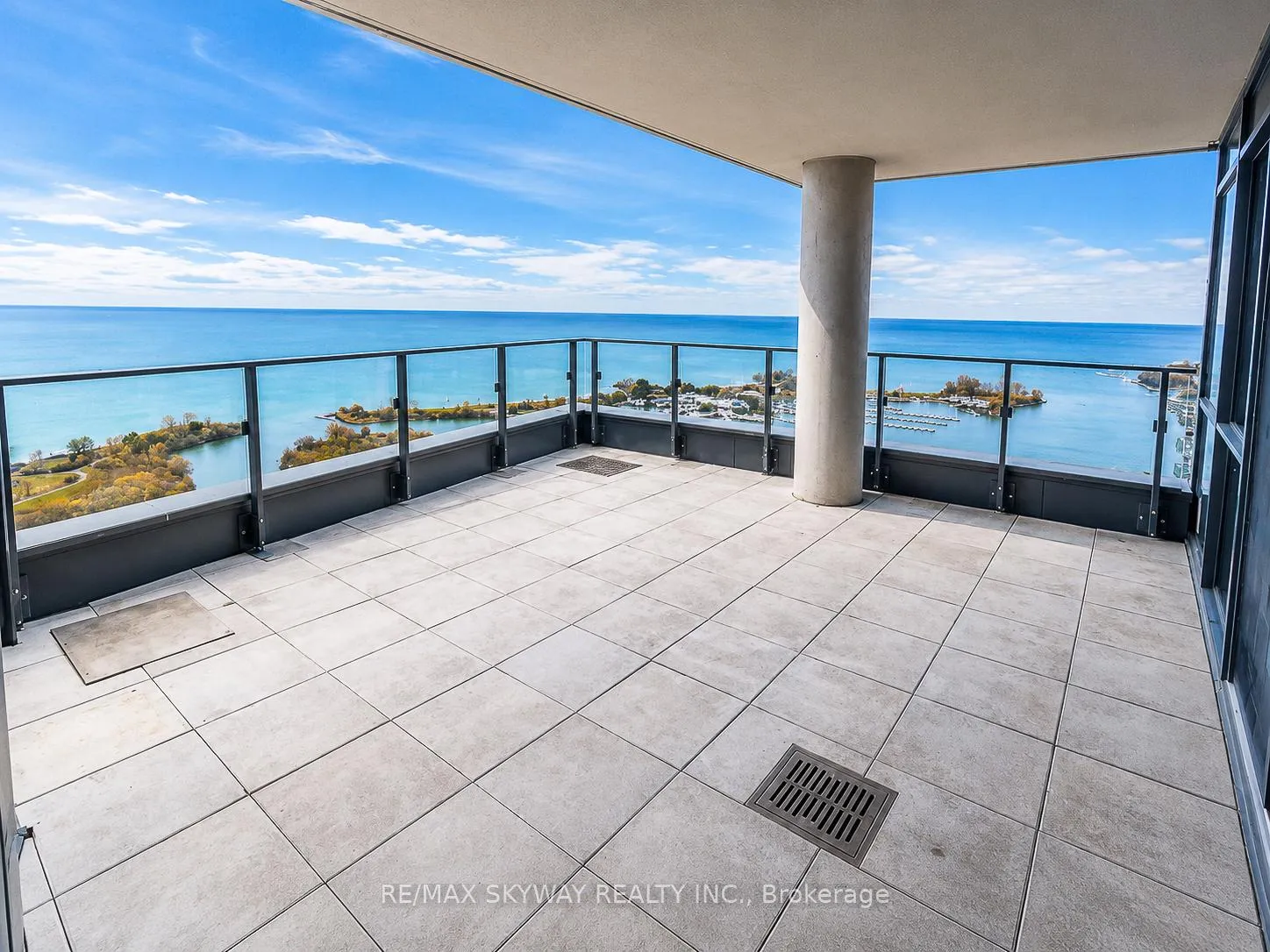 Photo 11 of Unit Lph03, 2212 Lakeshore Boulevard, Etobicoke, Mimico — HOMEH