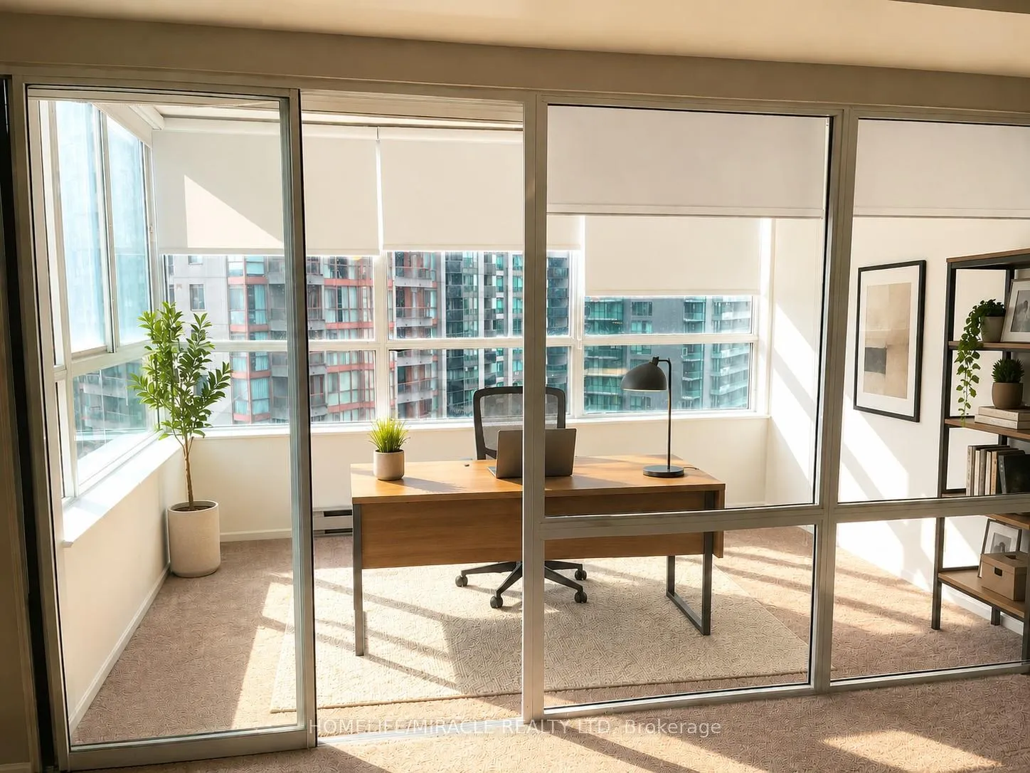 Photo 8 of Unit 1907, 717 Bay Street, Toronto, Bay Street Corridor — HOMEH