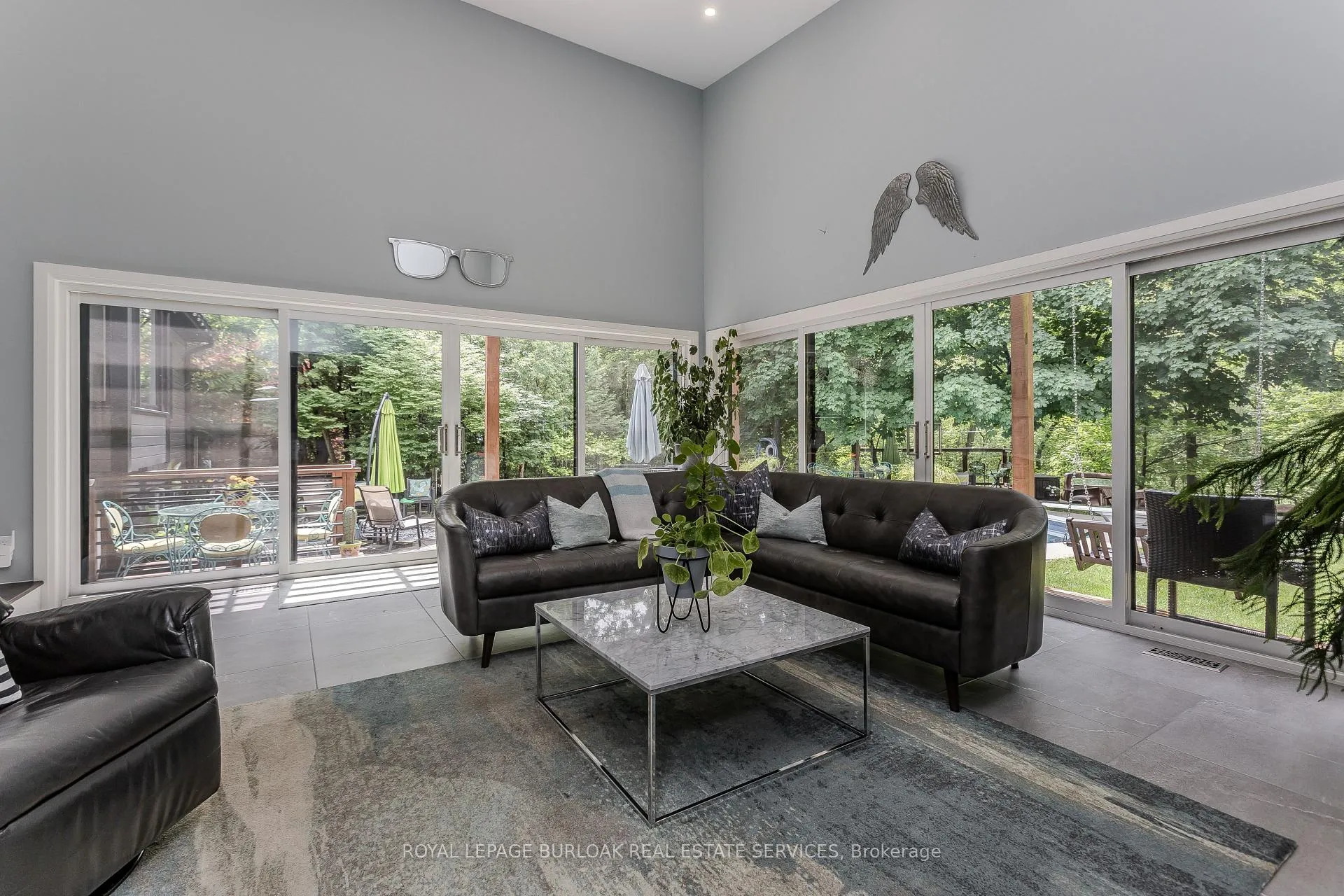 Photo 13 of 272 Goodram Drive, Burlington, Shoreacres — HOMEH
